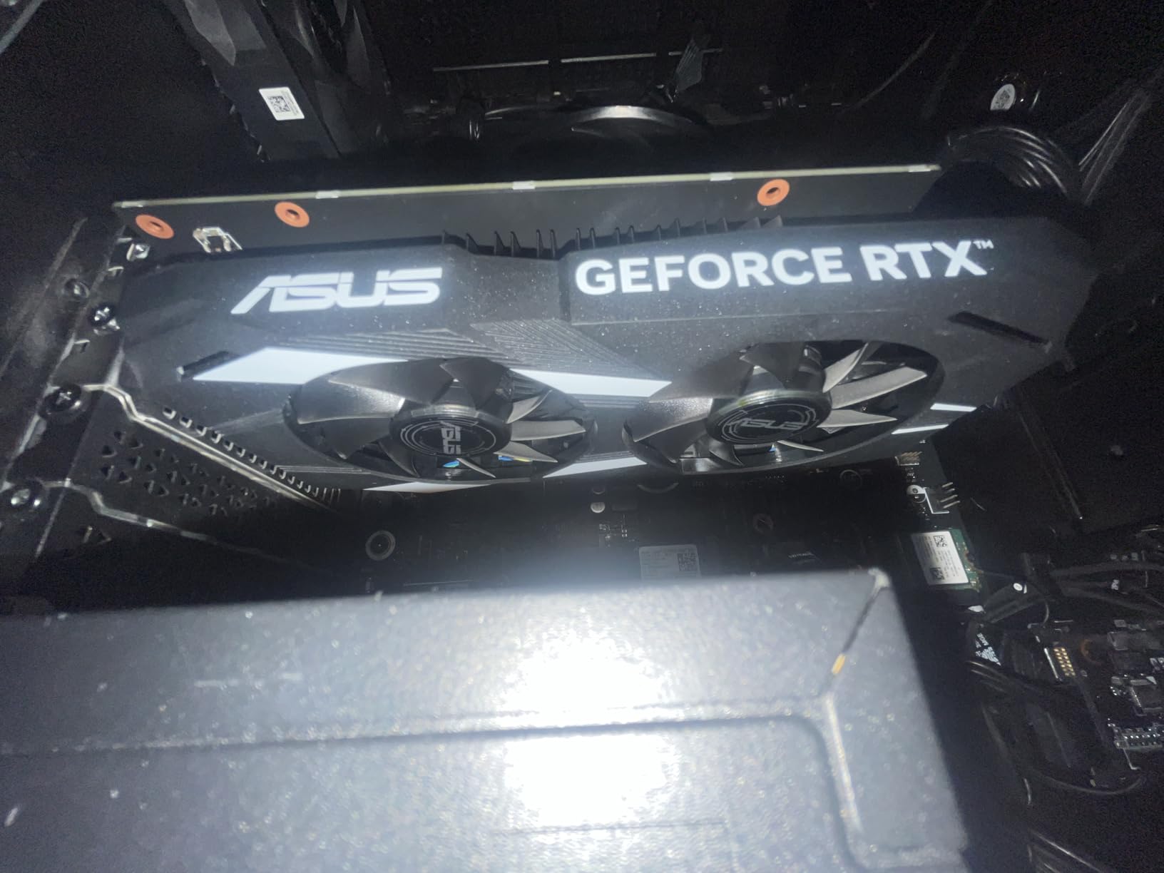 ASUS Dual NVIDIA GeForce RTX 3050 6GB OC Edition Gaming Graphics Card - PCIe 4.0, 6GB GDDR6 Memory, HDMI 2.1, DisplayPort 1.4a, 2-Slot Design, Axial-tech Fan Design, 0dB Technology, Steel Bracket customer photo 1