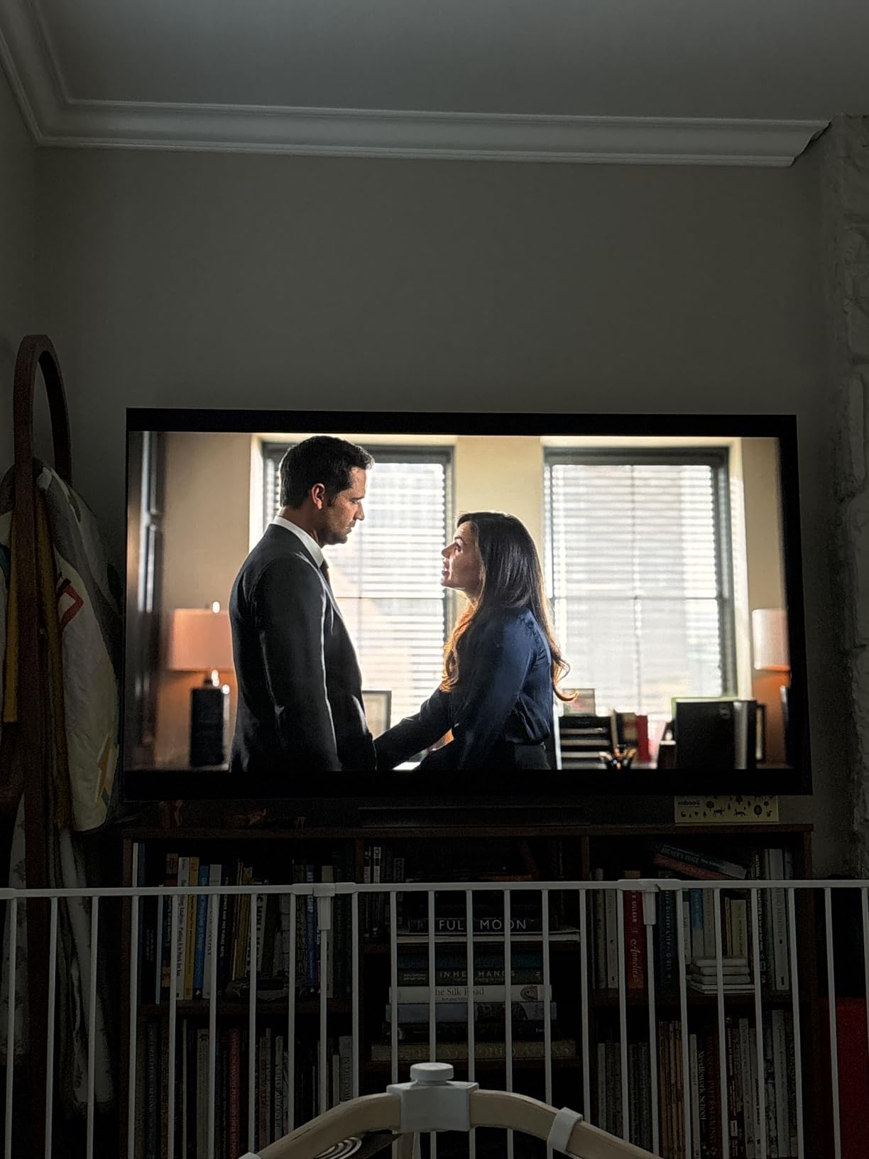 LG 77-Inch Class OLED evo C4 Series Smart TV 4K Processor Flat Screen with Magic Remote AI-Powered with Alexa Built-in (OLED77C4PUA, 2024) customer photo 2