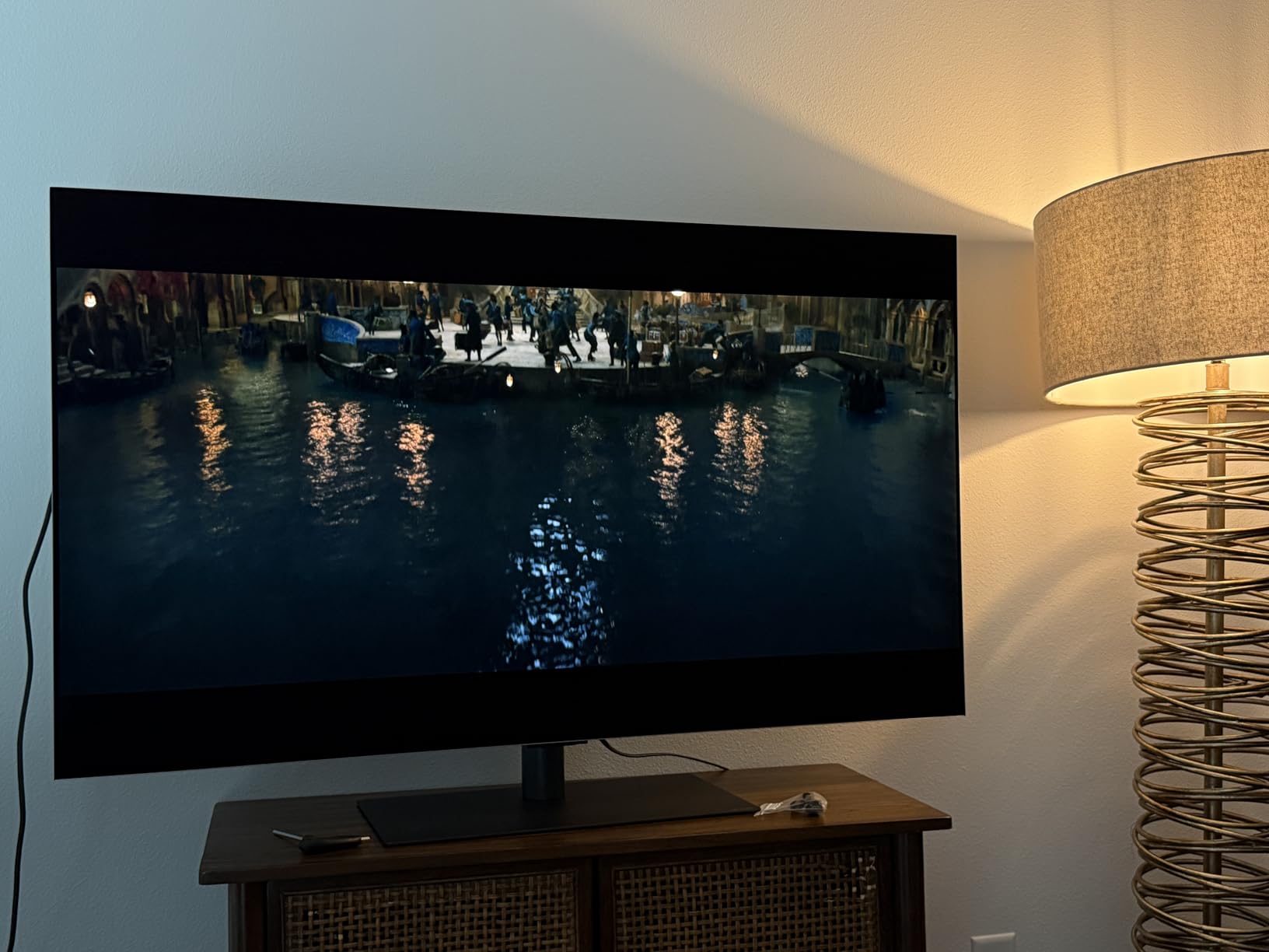 LG 65-Inch Class OLED evo G4 Series Smart TV 4K Processor Flat Screen with Magic Remote AI-Powered with Alexa Built-in (OLED65G4SUB, 2024) customer photo 2