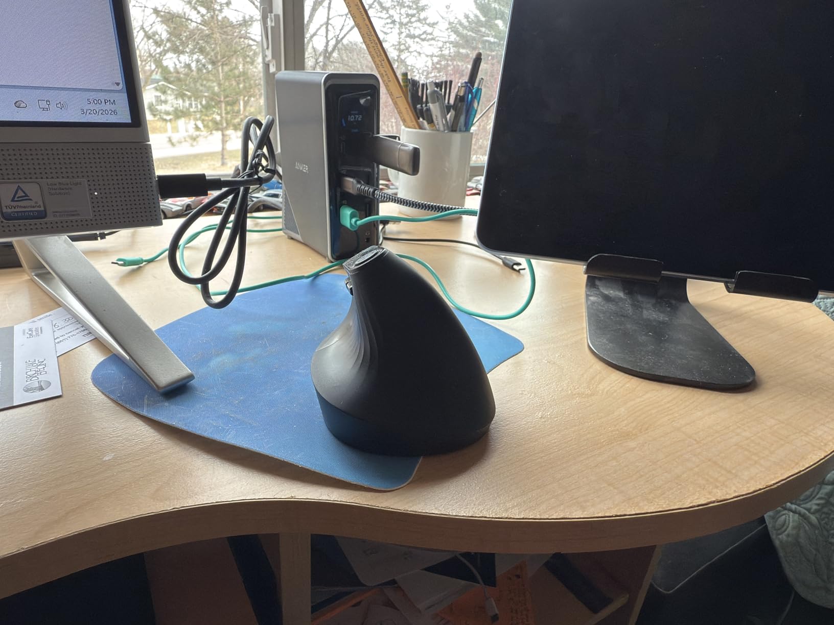 Anker Prime Docking Station, 14-Port with 160W Max Output, 10Gbps Fast Data Transfer, Real-Time Smart Interface, Audio and Ethernet Ports, Dual 4K Displays for Dell, HP, Lenovo and More customer photo 1