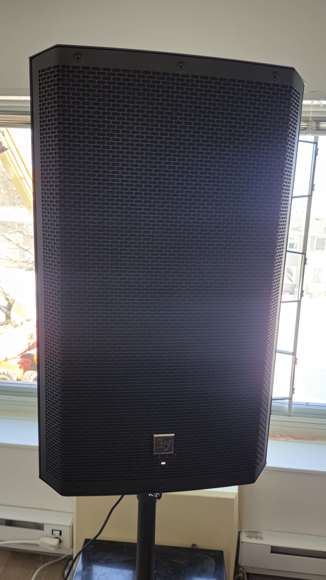 Electro-Voice ZLX-15P-G2 15in. 2-Way Powered Loudspeaker with Bluetooth customer photo 2