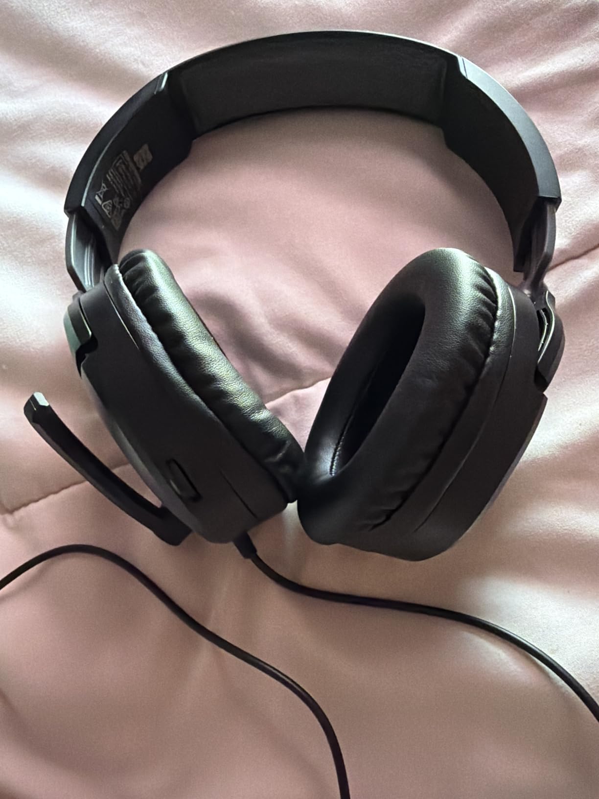 Turtle Beach Recon 70 Multiplatform Gaming Headset for PS5, PS4, Xbox Series X|S, Xbox One, PC & Mobile w/ 3.5mm Wired Connection - Flip-to-Mute Mic, 40mm Speakers, Lightweight Design, Black customer photo 2