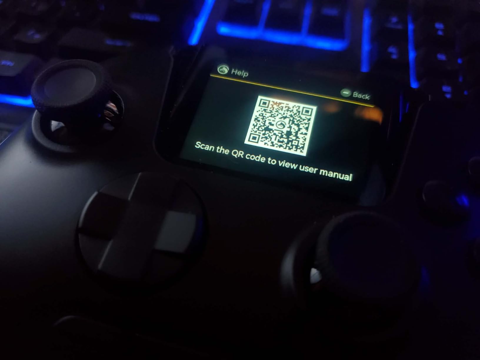 ManbaOne Interactive Screen Wireless Gaming Controller for PC/Switch/Switch 2/iOS/Android, Hall Effect Stick & Trigger, RGB Lighting, Remappable Buttons, 1800mAh with Charging Dock (Black) customer photo 2