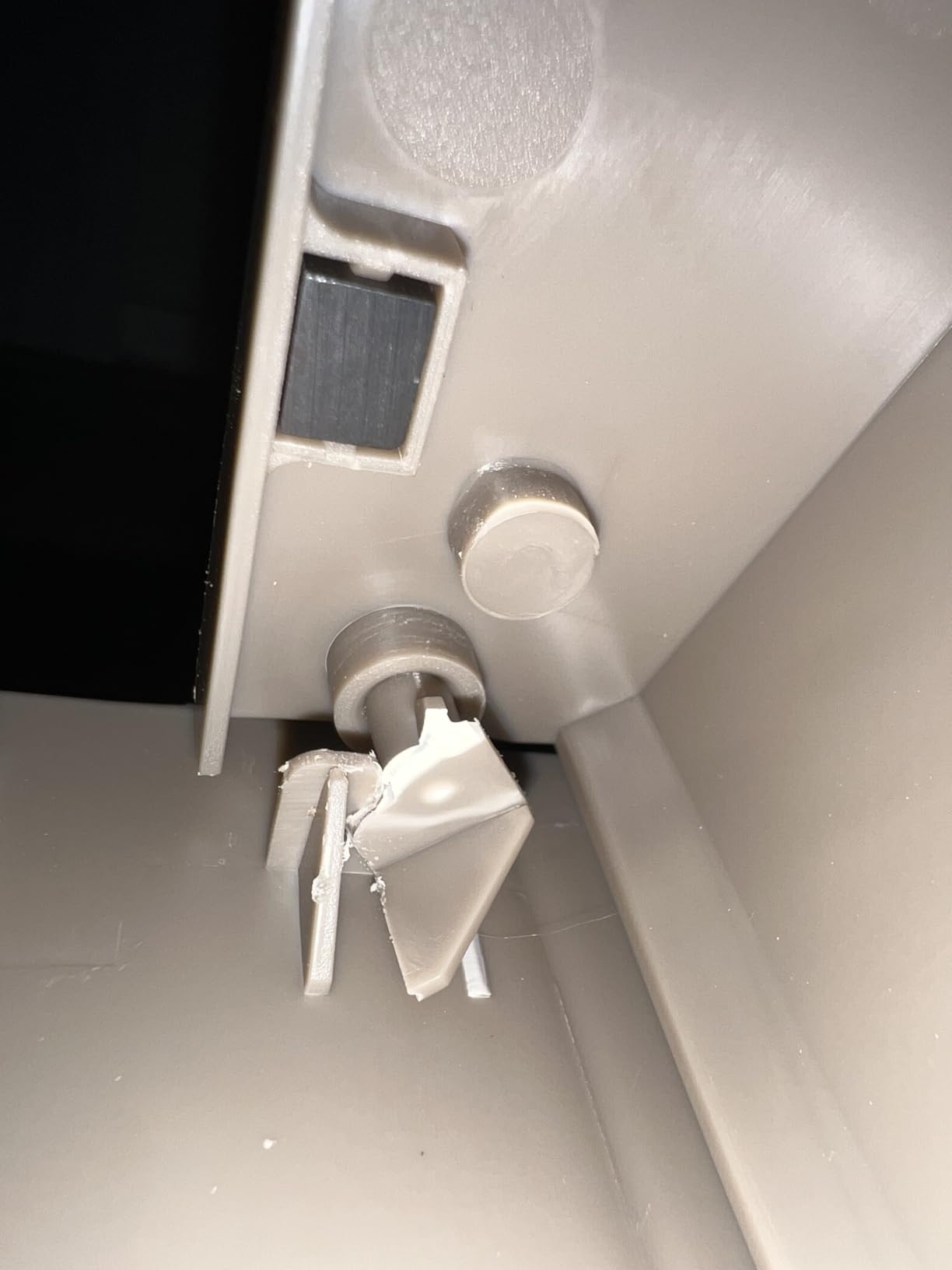 PetSnowy Self-Cleaning Automatic Cat Litter Box with Odor Control TiO2 System, Robot Litter Box with Auto-Packing, App Control, Large Cats & Multiple Cats (2026 Premium Version) customer photo 1