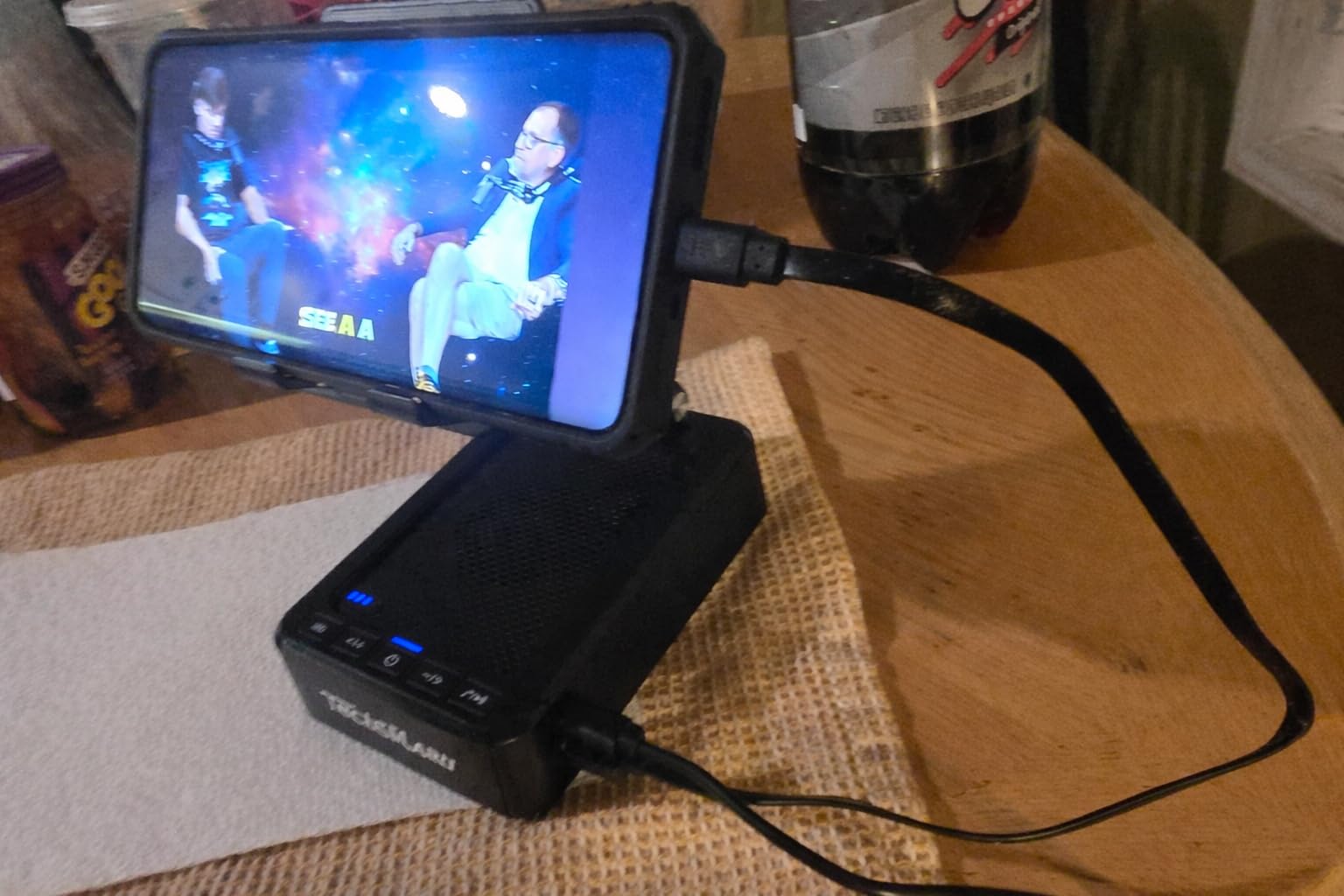 TechGlow Foldable Cellphone Stand with Bluetooth Speaker and Charging Function Birthday Gifts for Men Women Mother Father Boy Girl Teens Cool Tech Gadgets customer photo 1