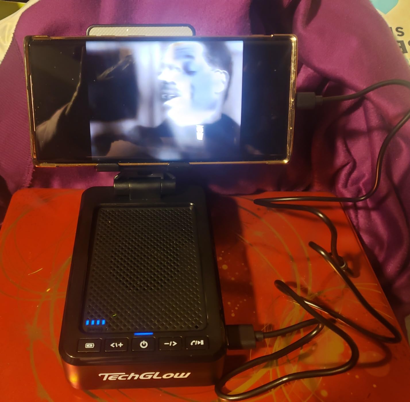 TechGlow Foldable Cellphone Stand with Bluetooth Speaker and Charging Function Birthday Gifts for Men Women Mother Father Boy Girl Teens Cool Tech Gadgets customer photo 2