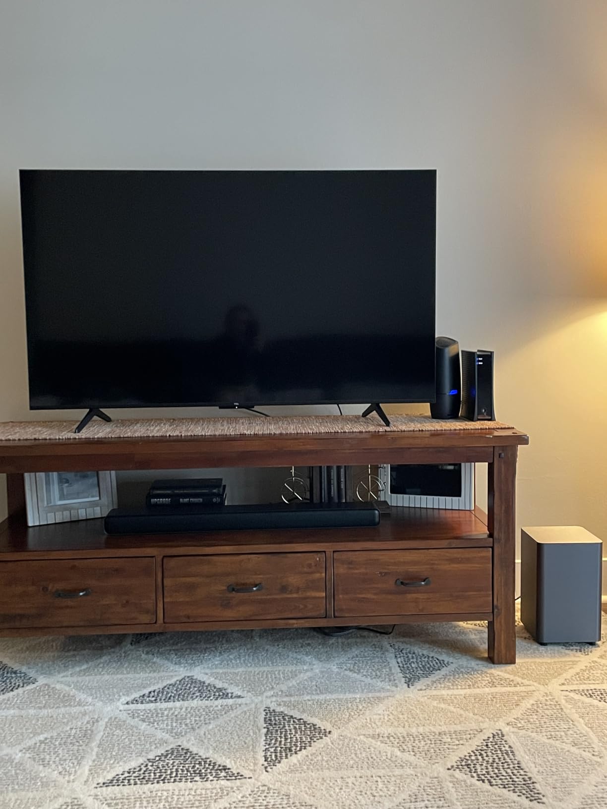 TCL S55H 2.1 Sound Bar with Wireless Subwoofer for Smart TV | Dolby Atmos DTS:X Auto Room Calibration| 220W Power Wireless Bluetooth Home Theater Audio | App Control & Remote Control | Latest Model customer photo 1