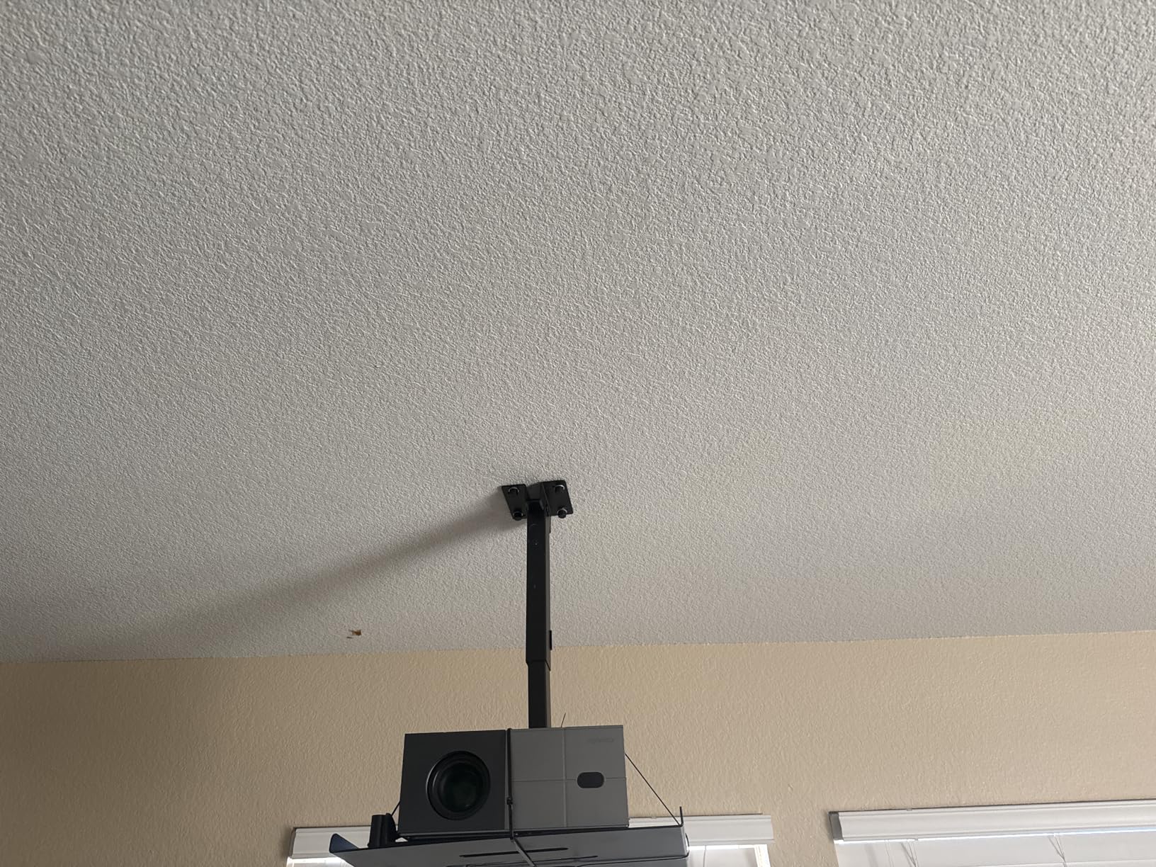 PUTORSEN Adjustable Projector Ceiling Mount,Universal Projector Shelf for Ceiling and Wall, Holds up to 22lbs，No Hole Installation, Hidden Cable Routing, Black customer photo 1