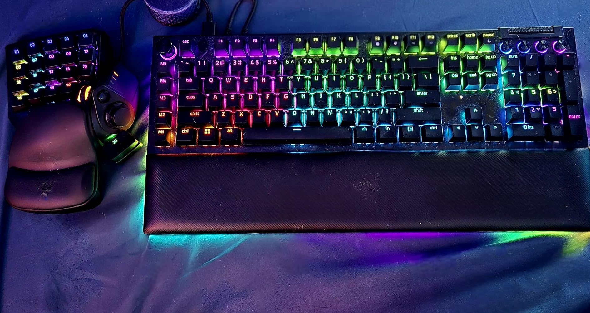 Razer BlackWidow V4 Pro Wired Mechanical Gaming Keyboard: Orange Switches Tactile & Quiet - Doubleshot ABS Keycaps - Command Dial - Chroma RGB - Magnetic Wrist Rest - Snap Tap customer photo 1