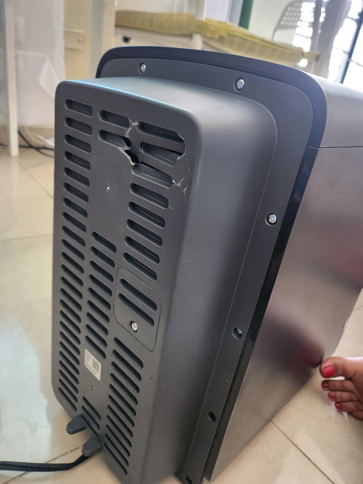 Ninja Air Fryer, 8 QT DoubleStack 2-Basket, Space Saving Design, Cooks 2lb Chicken Wings, Feeds up to 6 People, 6-in1 Air Fryer, Roast, Bake & More, Easy to Clean, Dishwasher Safe Parts, Black, SL201 customer photo 2