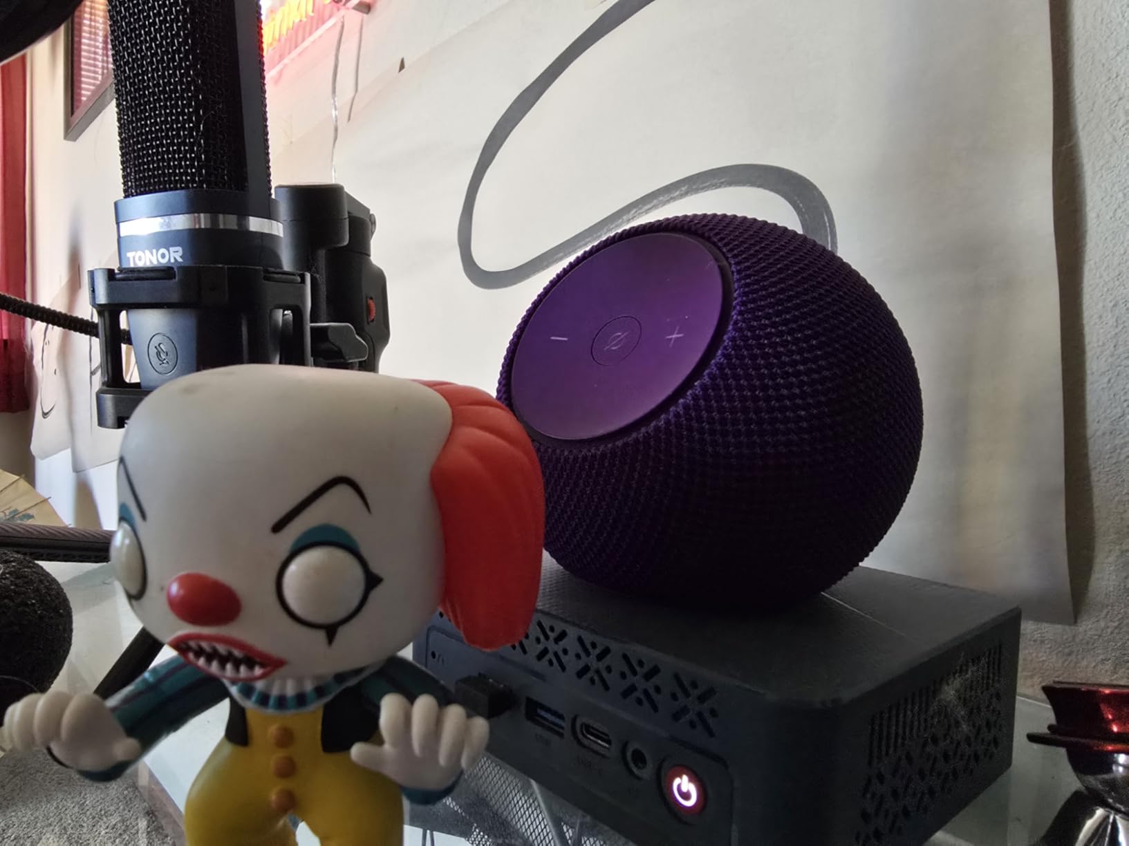 Amazon Echo Dot Max (newest model), Alexa speaker with room-filling sound and nearly 3x bass, Great for living rooms and medium-sized spaces, Designed for Alexa+, Graphite customer photo 1