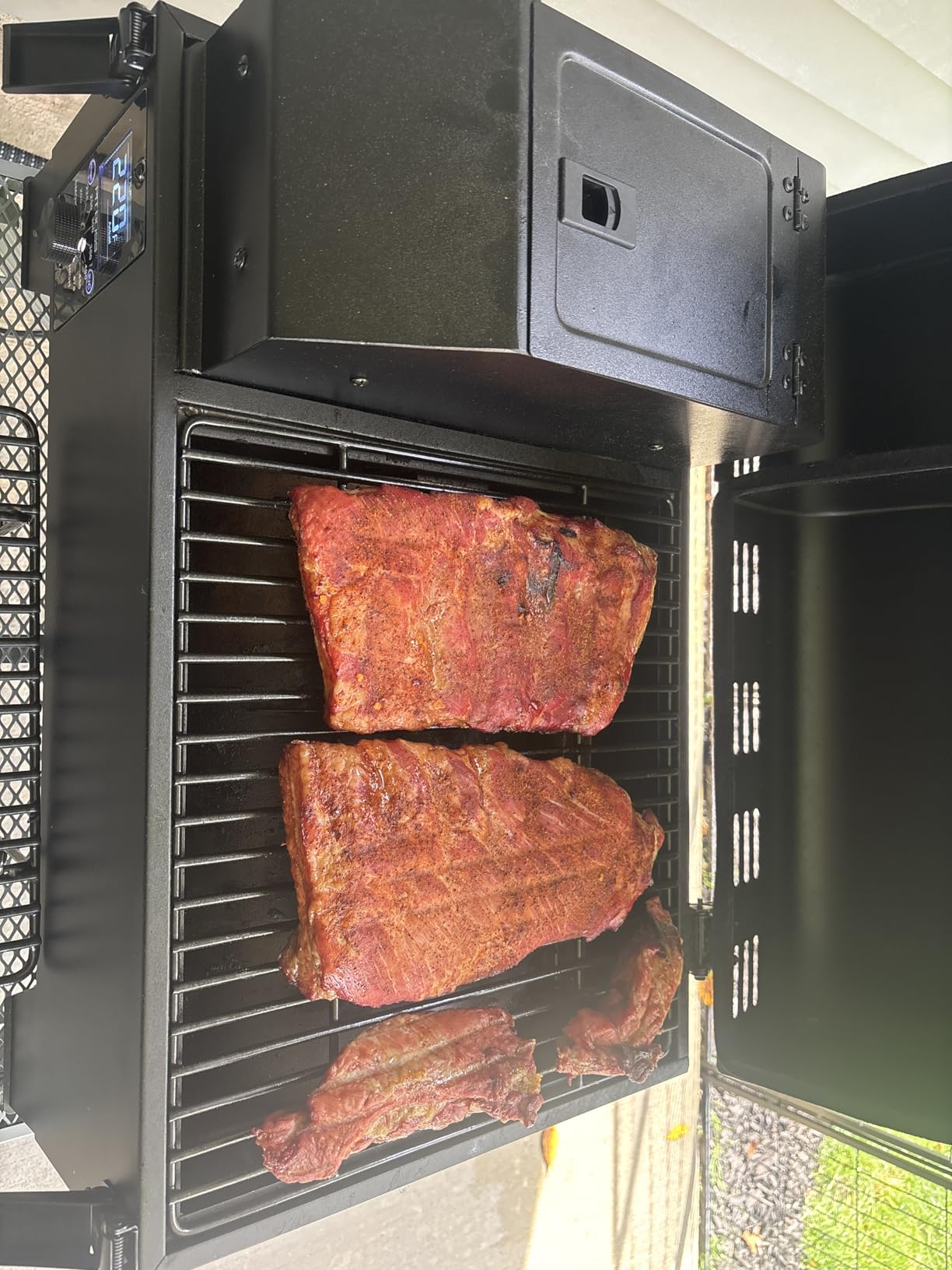 Pit Boss PB150PPG Table Top Wood Pellet Grill, Black customer photo 2