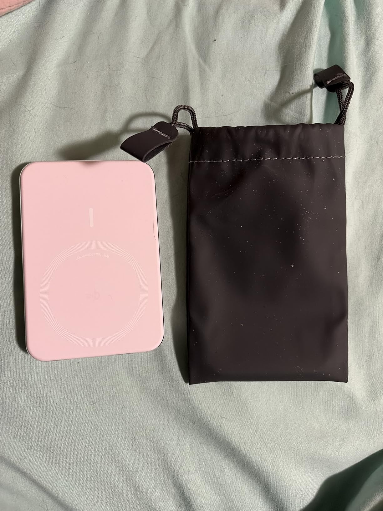 Anker MagGo Power Bank, Ultra-Slim 10,000mAh Magnetic Battery Pack, Qi2 Certified 15W Ultra-Fast MagSafe Compatible customer photo 2