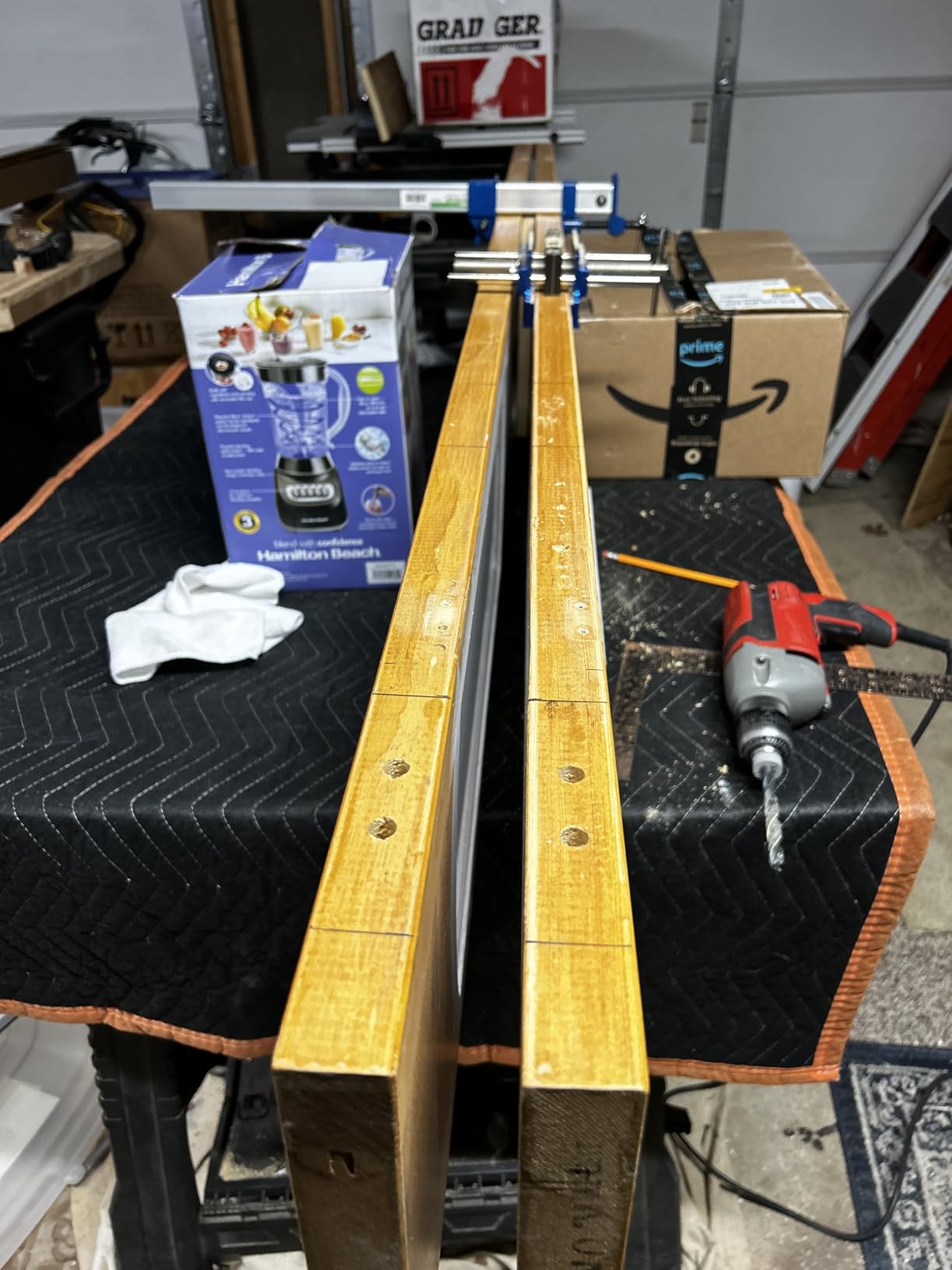 Eleon - Self Centering Dowel Jig with Elongated Jaws and Extra Wide Clamp - Precision Woodworking Made Effortless - Lasting Craftsmanship - Durable Aluminum Alloy Dowel Drill Guide (Blue) customer photo 1