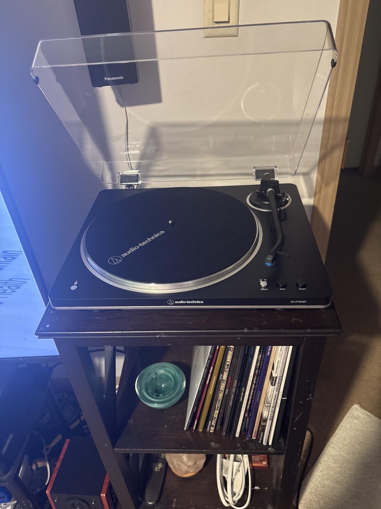 Audio-Technica AT-LP70XBT Wireless Turntable (Black/Bronze) customer photo 1