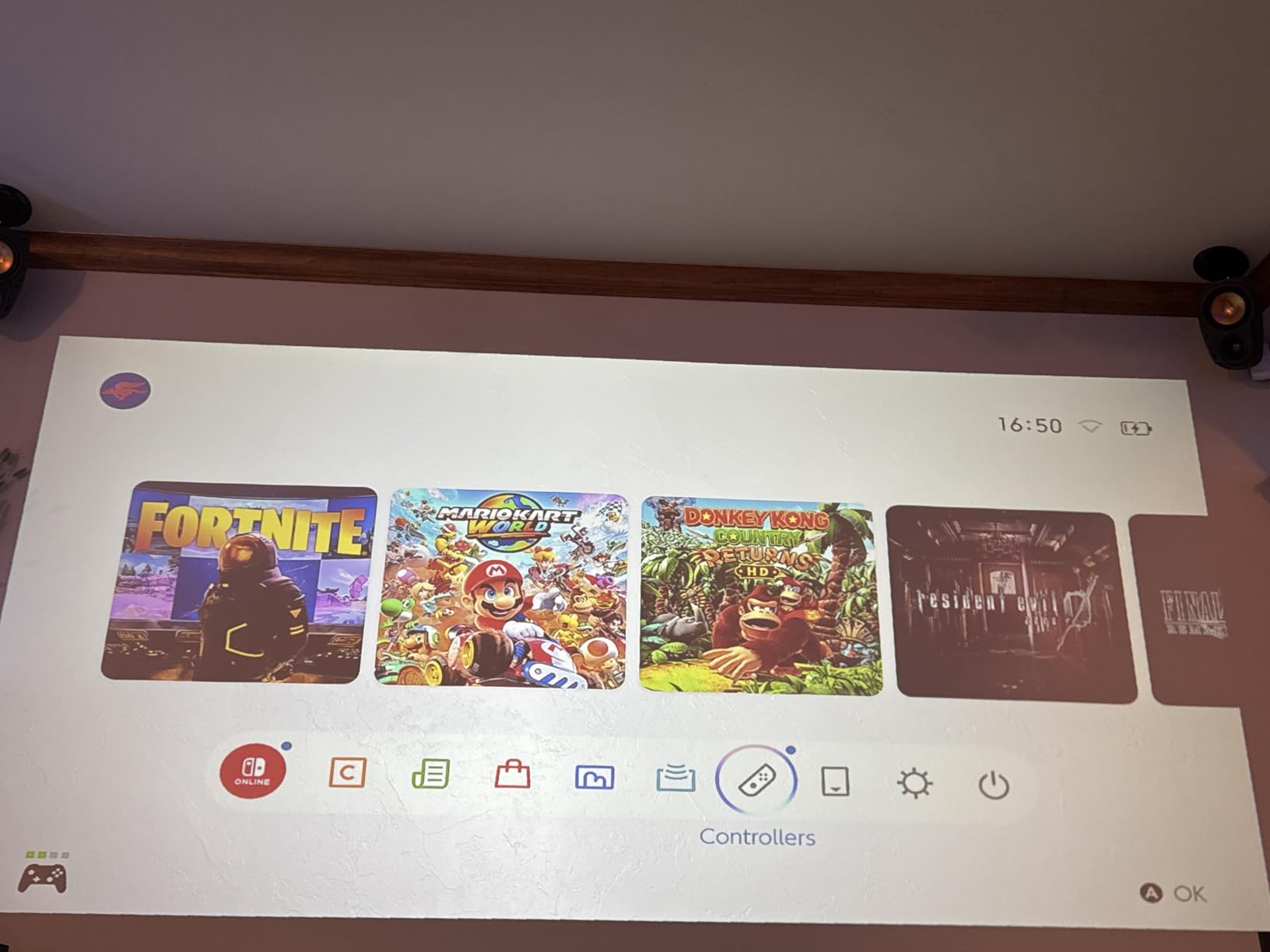 [Updated 2000 ANSI/Google TV/4K Support] Smart-Projector with WiFi 6 and Bluetooth, Built-in Apps, Outdoor Movie Proyector, 1080P Home Theater Auto Focus Projector, PUTRIMS K12 (Gray, Standard) customer photo 1