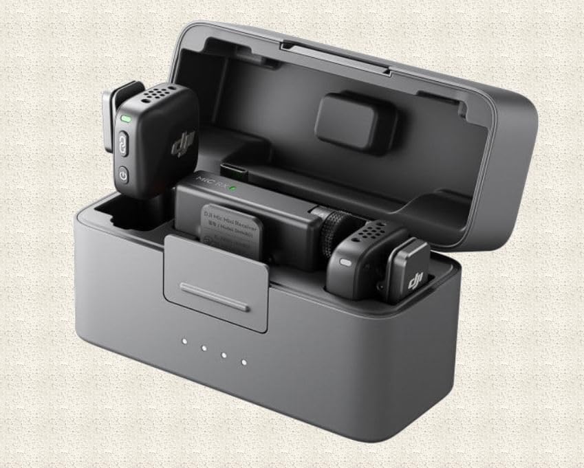 DJI Mic Mini (2 TX + 1 RX + Charging Case), Wireless Lavalier Microphone for iPhone/Camera/Android, Ultralight, Detail-Rich Audio, 48h Use, Noise Cancelling, Automatic Limiting, Vlog, Streaming customer photo 2