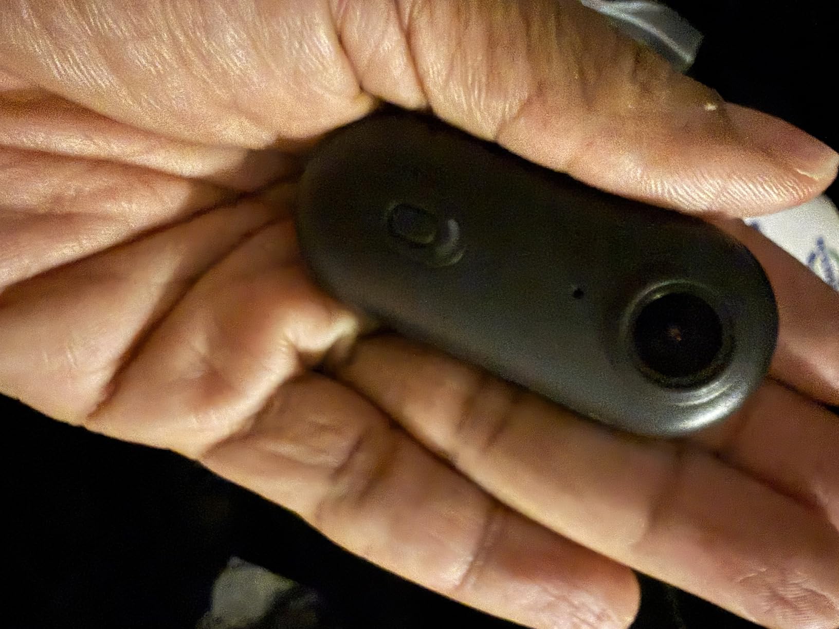 i3 4K Thumb Action Camera, Tiny Size, Mount Anywhere, Small Body Camera with Spring Clip, Portable Vlogging, Hands-Free POV Recording, Helmet Cam for Cycling, Motorcycle customer photo 1