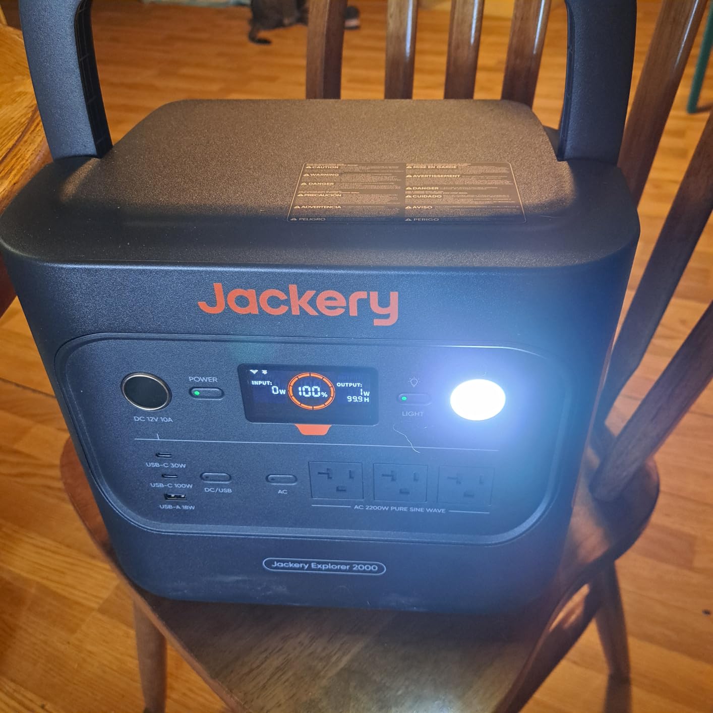 Jackery Explorer 2000 v2 Portable Power Station, 2042Wh LiFePO4 Home Backup Battery, 2200W Solar Generator, USB-C PD 100W Fast Charging for Emergencies, Power Outages, Camping customer photo 2