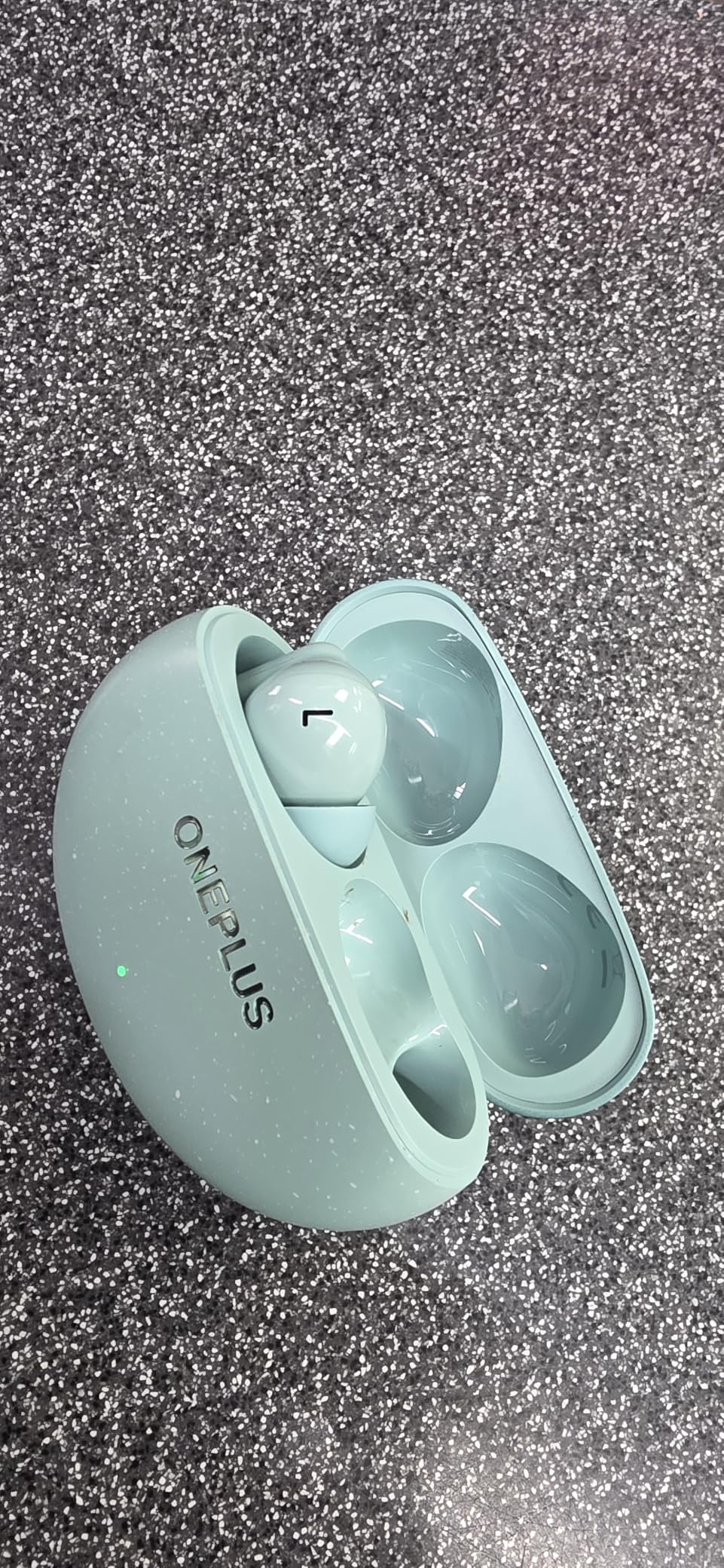 OnePlus Nord Buds 3 Pro, Wireless Bluetooth Earbuds, Noise Canceling Earbuds, Deep Bass, Immersive Sound, Up to 44 Hour Playtime with Charging case, Starry Black customer photo 2
