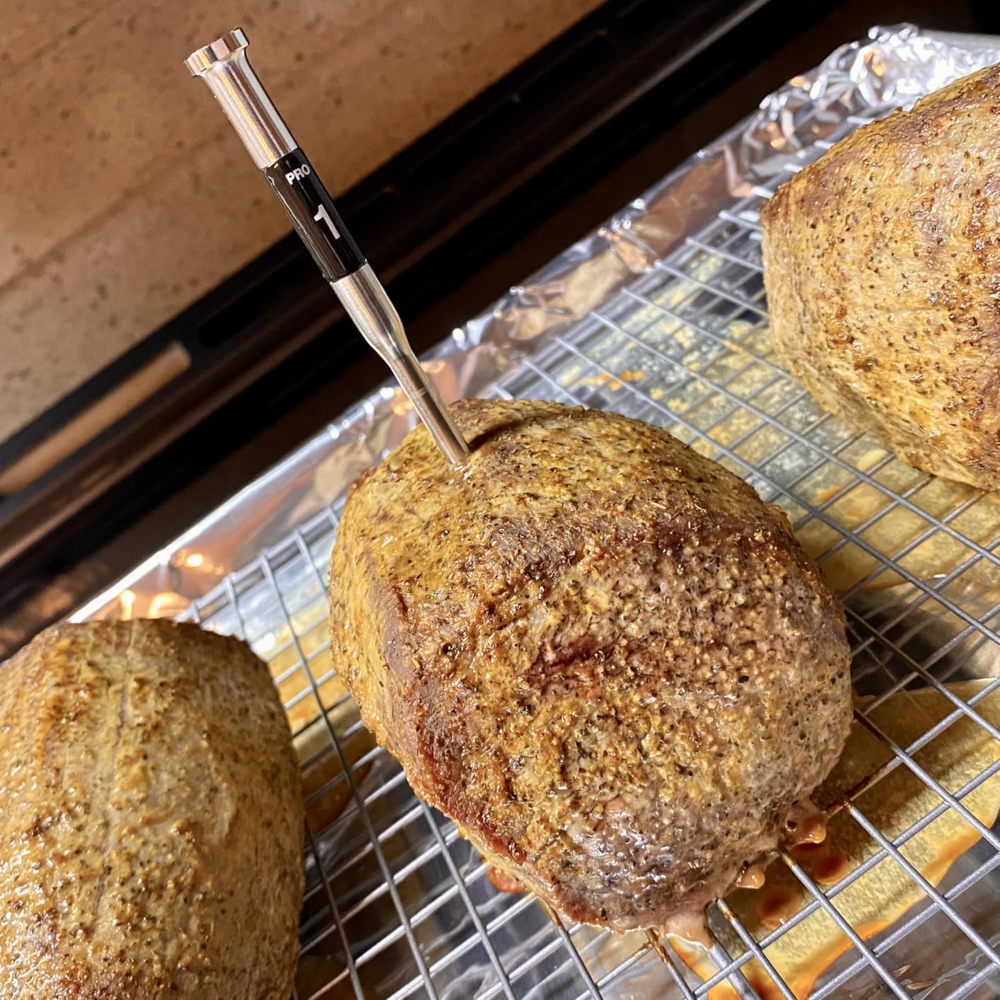 ThermoMaven Smart Bluetooth Wireless Meat Thermometer, 10X Enhanced Sub-1G Signal and Stability, Standalone Display Base, Certified Accuracy ±0.5°F, WiFi Unlimited Range for BBQ, Oven, Smoker, Grill customer photo 2