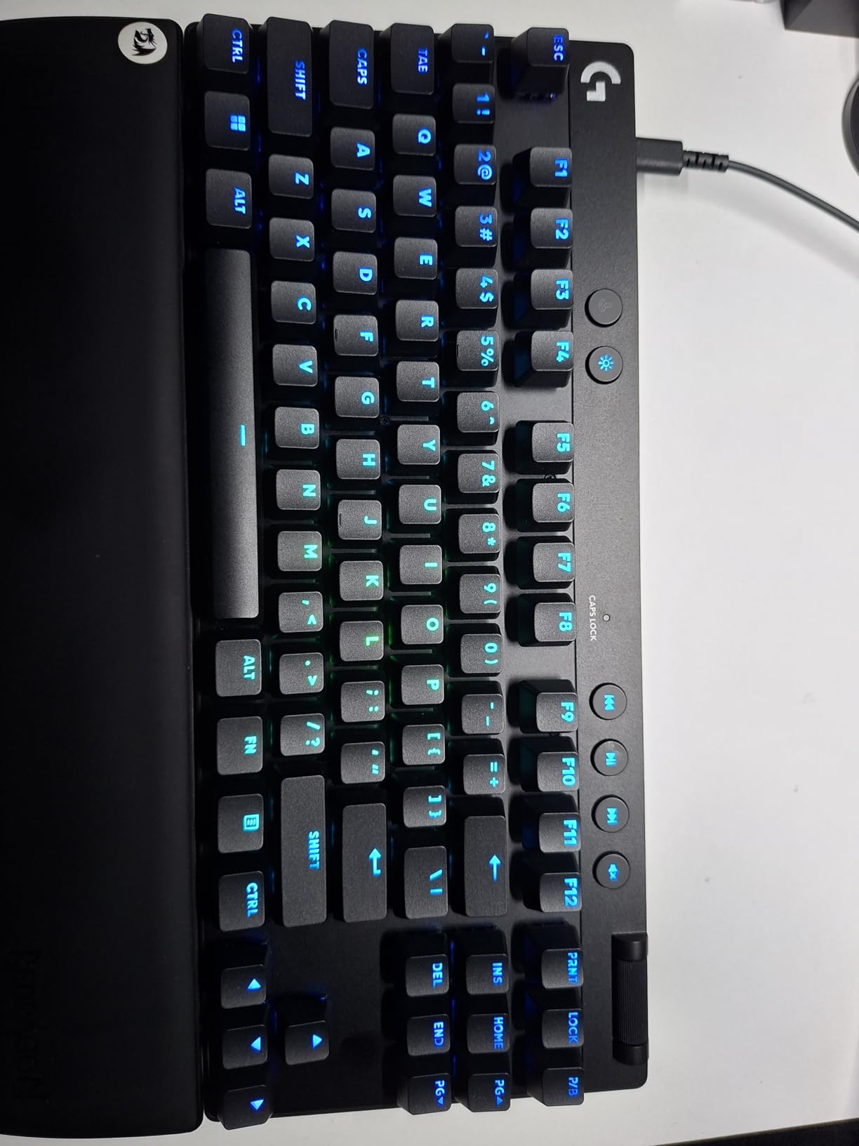 Logitech G PRO X TKL Rapid (Tenkeyless) Wired Gaming Keyboard: Magnetic Analog Switches with Rapid Trigger, Lightsync RGB, Detachable USB-C Cable, Volume Roller & Media Buttons - Black customer photo 2