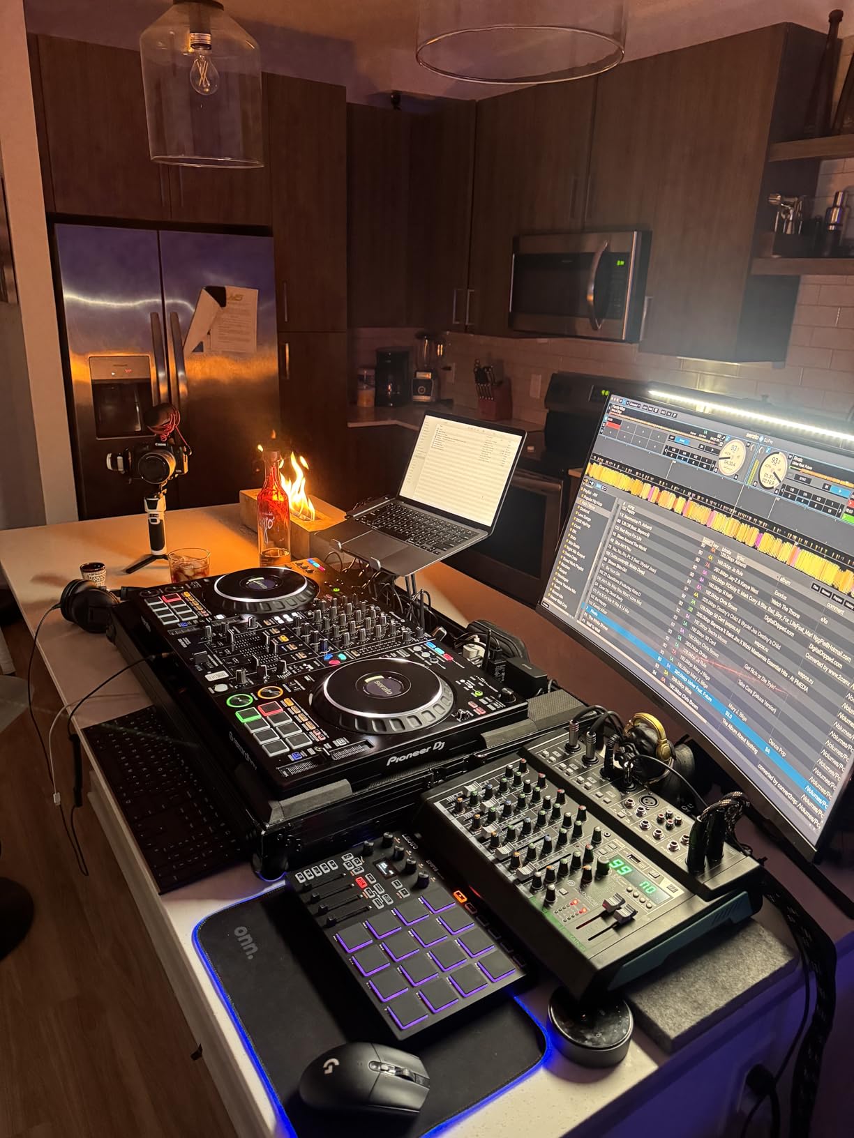 Odyssey FZFLX10BL Black Label Pioneer DJ DDJ-FLX10 Flight Case customer photo 1