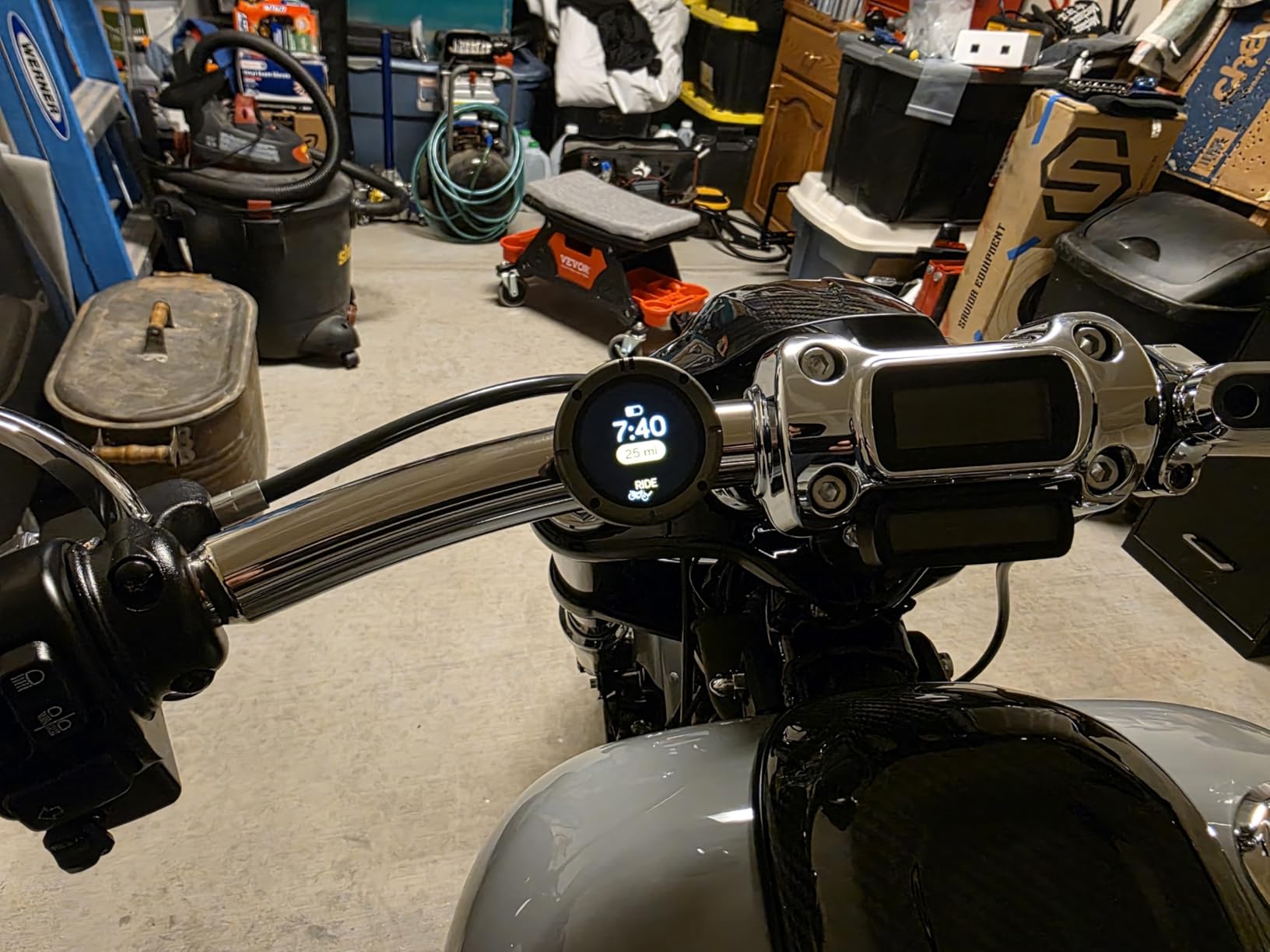 Beeline Moto II - Next Gen Motorcycle GPS Tracker | Compact Design, Waterproof Build, Simple Display & 14-Hour Battery | Glove Friendly Motorcycle Sat Nav Perfect for Adventure & Daily Commutes (Metal) customer photo 1