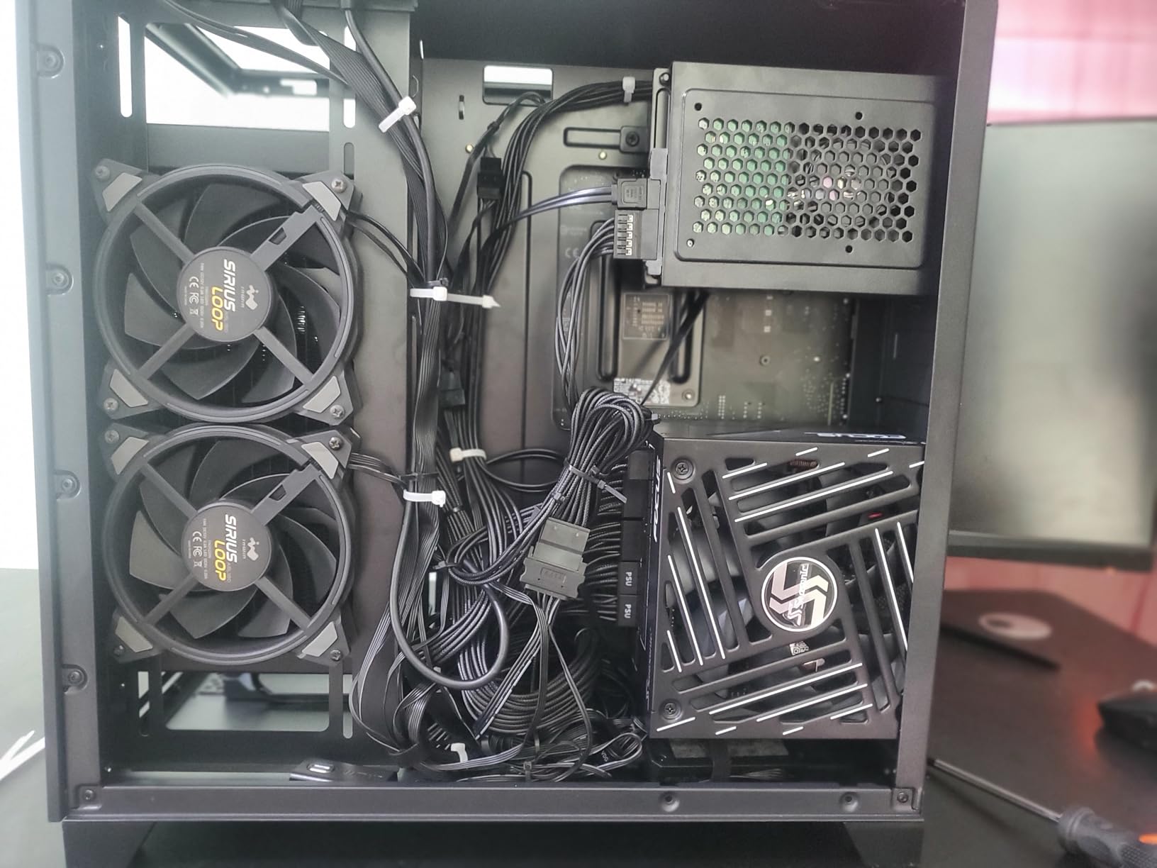 Seasonic Focus GX 850W Power Supply ATX 3.1 PCIe 5.1 (12V-2x6) 10 Years Warranty Cybenetics Platinum Fully Modular RTX 5080 AMD RX 9000 Ready customer photo 2