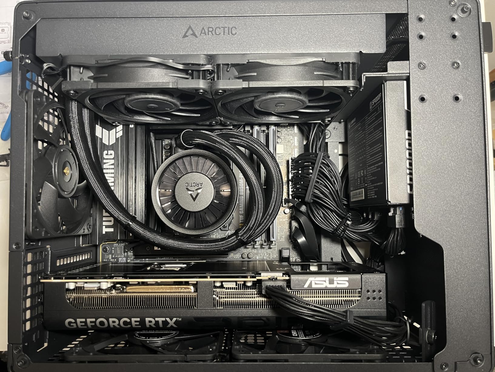 ARCTIC Liquid Freezer III Pro 240-240 mm AIO CPU Cooler, Water Cooling, 38 mm Radiator, PWM Pump, VRM Fan, AMD AM5/AM4, Intel LGA1851/1700 Contact Frame - Black customer photo 2