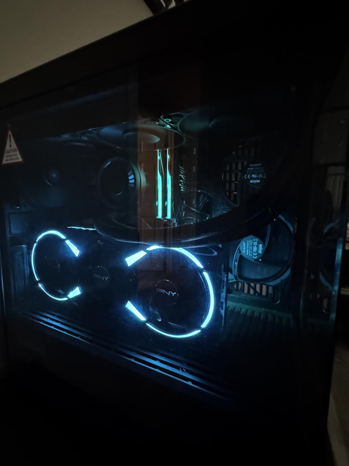 ARCTIC Liquid Freezer III Pro 360 - AIO CPU Cooler, 3 x 120 mm Water Cooling, 38 mm Radiator, PWM Pump, VRM Fan, AMD AM5/AM4, Intel LGA1851/1700 Contact Frame - Black customer photo 1