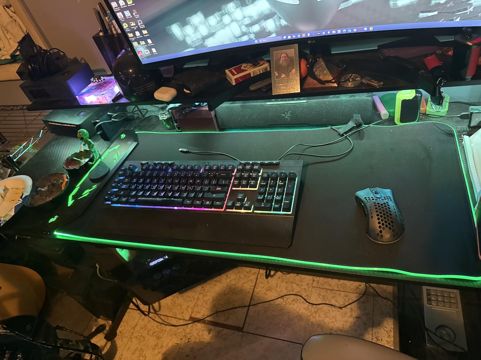 Gaming Mouse Pad RGB, 35