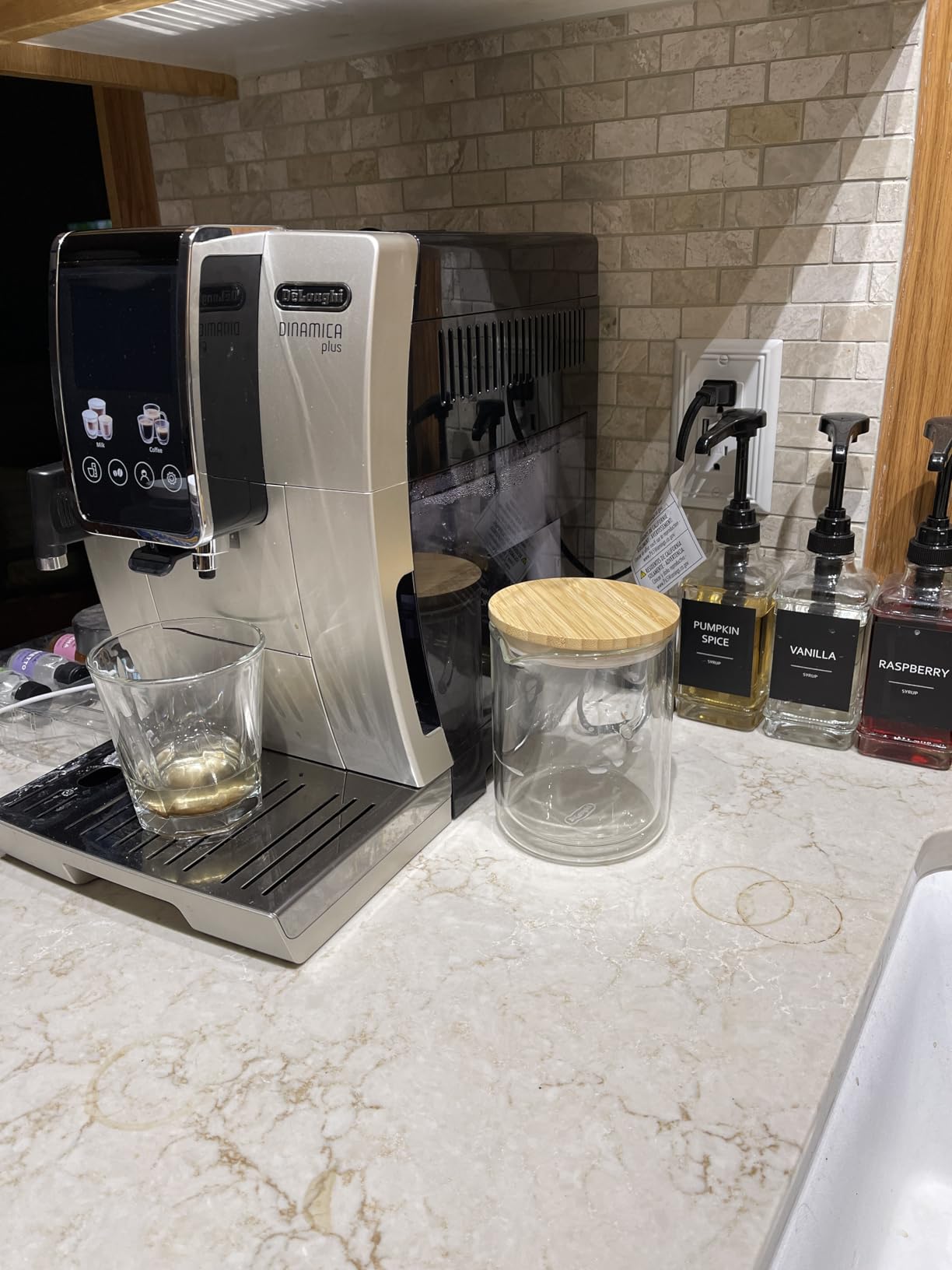 De'Longhi Dinamica Plus Fully Automatic Espresso Machine - Brew Personalized Coffee for up to 4 User Profiles, 24+ Recipes, Built in Grinder & Automatic Milk Steam Wand with 3 Frother Modes customer photo 1