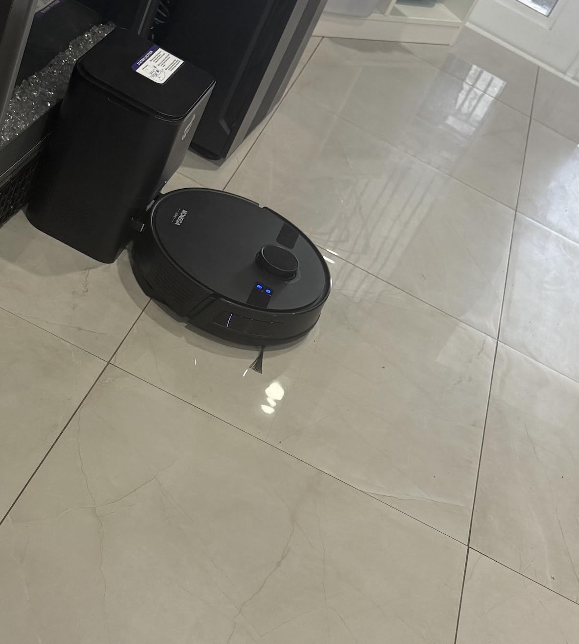 MONSGA Robot Vacuum and Mop Combo, 6000Pa Robotic Vacuum with 3.5L Self Emptying Station, Lidar Navigation Robot Vacuum Cleaner, 180mins Runtime, APP/Remote/Voice Control, for Hard Floors and Carpets customer photo 1