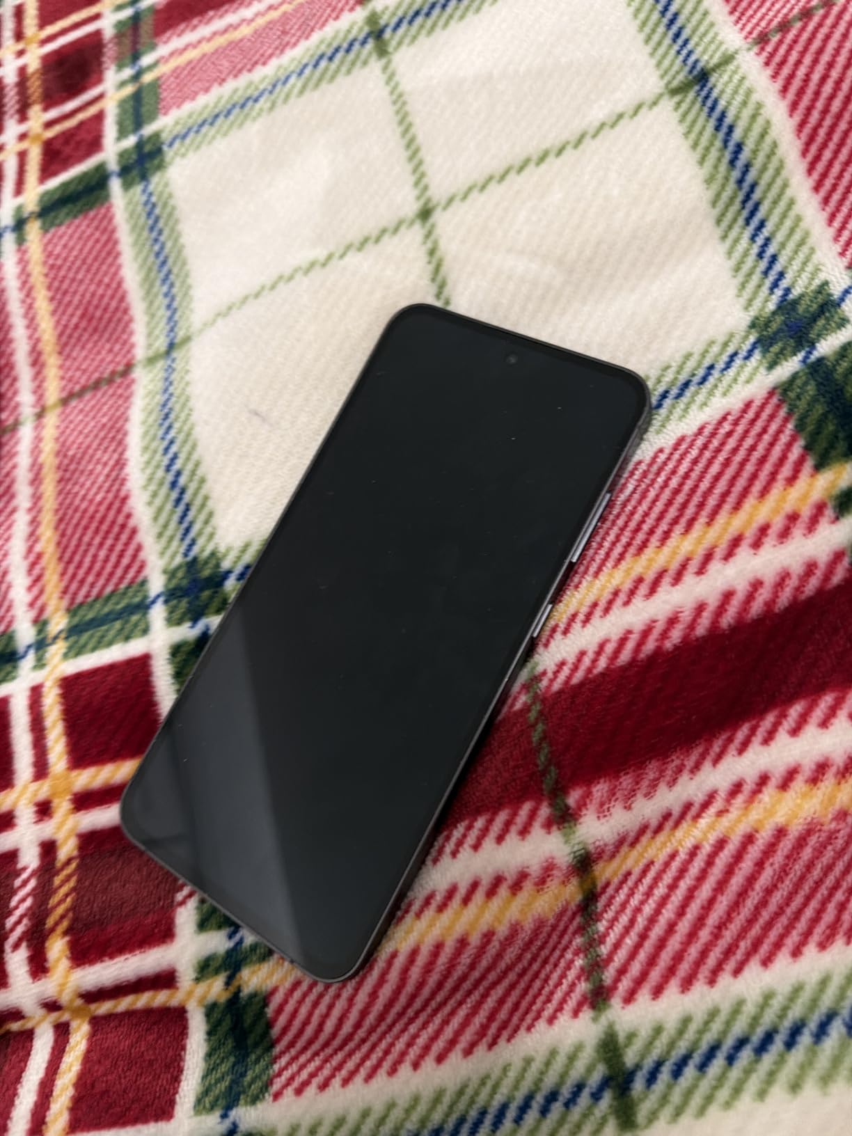 SAMSUNG Galaxy S24 FE AI Phone, 128GB Fully Unlocked Android Smartphone, High-Res 50MP Camera, Long Battery Life, Brighter Display Screen, US Version, Graphite (Renewed) customer photo 2