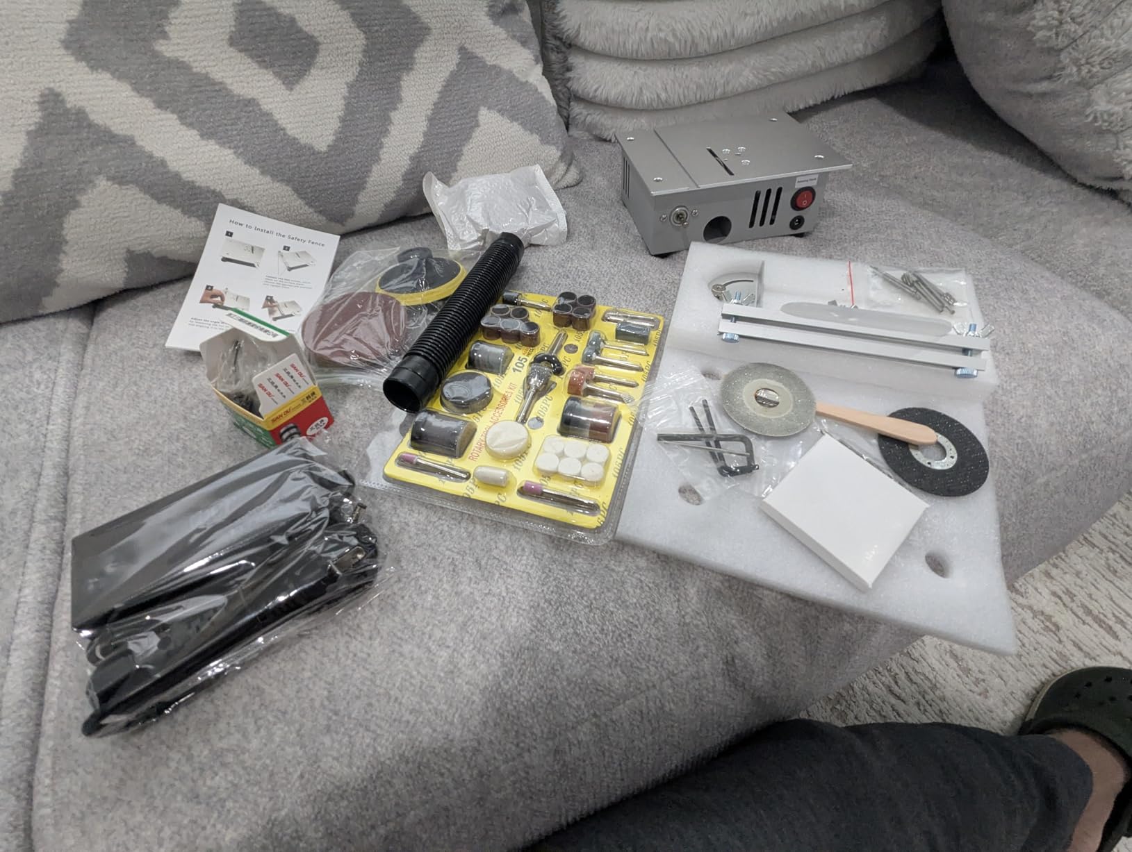 Mini Table Saw for Crafts, Multifunctional Portable Table Saws Adjustable Cutting Angle,Speed,SawDepth; Small Table Saw for Cutting, Grinding, Sanding; Tablesaw (Eternal Silver-Dual Motor) customer photo 1