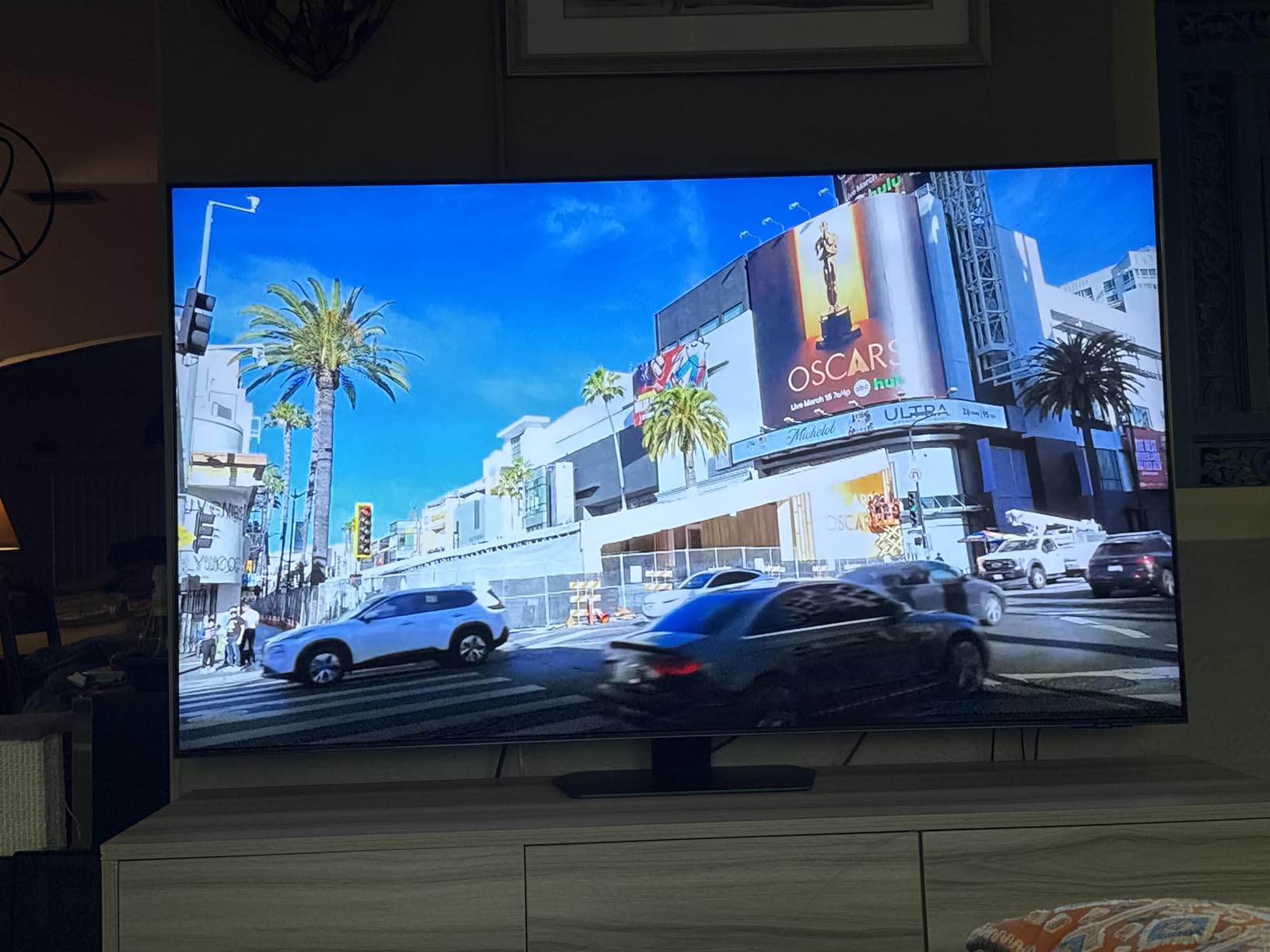 Samsung 65-Inch Class Neo QLED 4K QN90F Series, Vision AI, Mini LED Smart TV (2025 Model, 65QN90F) - Neo Quantum HDR+, Object Tracking Sound+ w/Dolby Atmos, Glare Free, Gaming Hub, Alexa Built-in customer photo 2