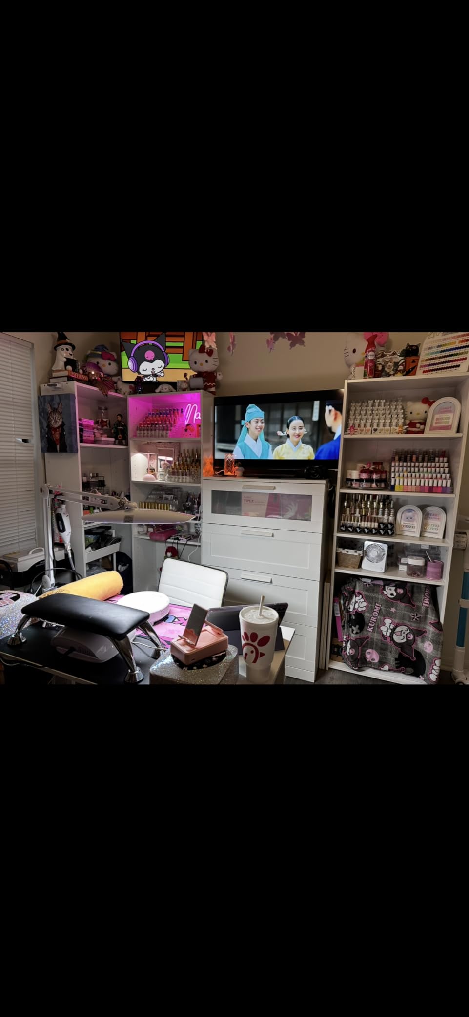 Hisense 32-Inch Class A4 Series FHD 1080p Smart Fire TV (32A4NF, 2025 Model) - DTS Virtual:X, Slim Bezel Design, Alexa Built in customer photo 1