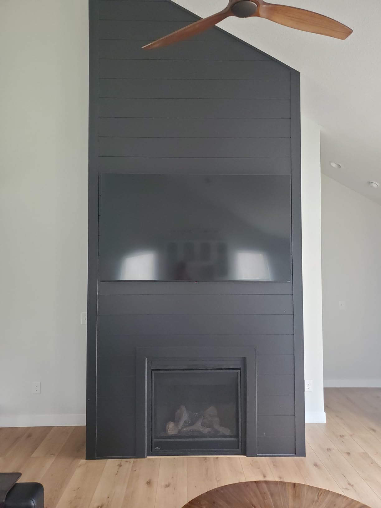 LG 75-Inch Class QNED evo AI QNED85A Series Mini LED 4K Smart TV w/AI Picture, AI Sound, HDR10, AI Super Upscaling 4K, Filmmaker Mode, Wow Orchestra, Alexa Built-in (75QNED85AUA, 2025) customer photo 1