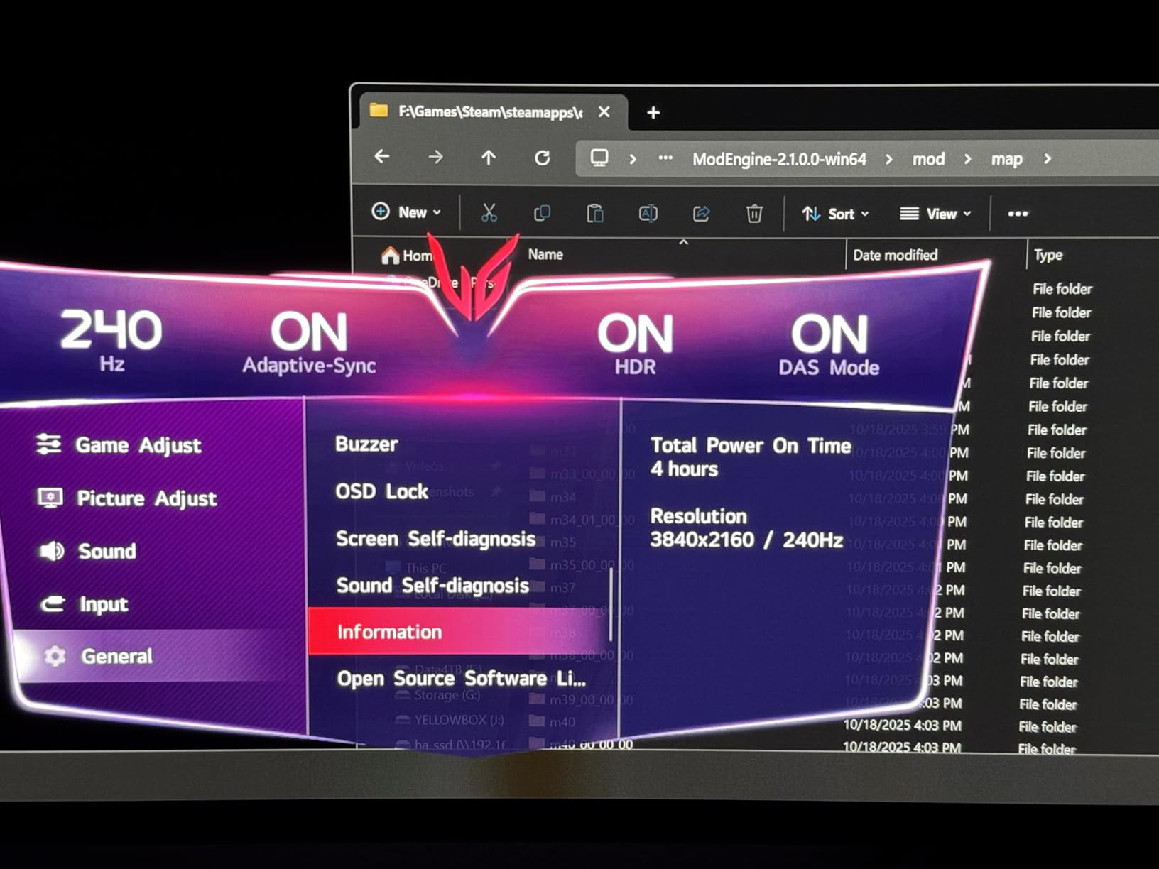 LG 32GX870A-B 32-inch Ultragear 4K UHD (3840 x 2160) OLED Gaming Monitor, Dual-Mode, 240Hz, 0.03ms, NVIDIA, AMD FreeSync Premium Pro, VESA DisplayHDR True Black 400, USB Type-C, DP2.1 customer photo 2