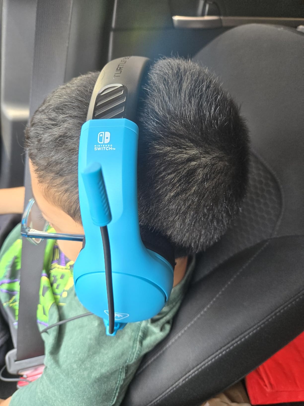 Turtle Beach Airlite Fit Wired Gaming Headset: Officially Licensed for Nintendo Switch, Nintendo Switch 2/Lite/OLED Model - Flip-to-Mute Mic, Over-Ear Comfort Cushions, 40mm Speakers - Neon Blue & Red customer photo 1