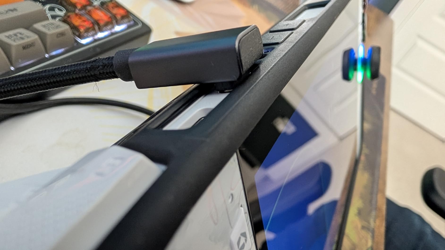 UGREEN Steam Deck Dock 6-in-1 4K@120Hz HDMI 2.1, 100W PD, USB-A & USB C 3.0, Gigabit Ethernet, Dock for Rog Xbox Ally 2025, Steam Deck, ROG Ally, Region Go, MacBook customer photo 2