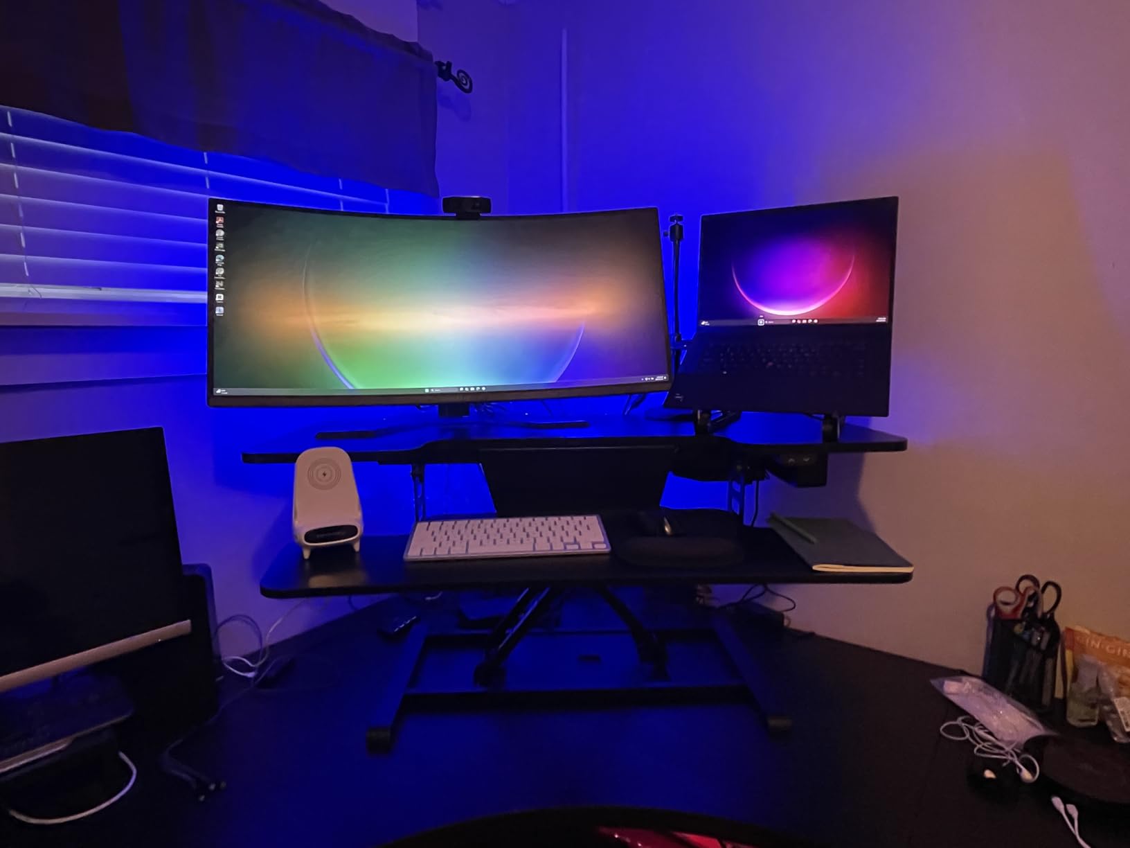 FLEXISPOT 35 inch Electric Standing Desk Converter, Motorized Stand up Desk Riser, Monitor and Laptop Workstation with Wide Keyboard Tray, Black customer photo 2