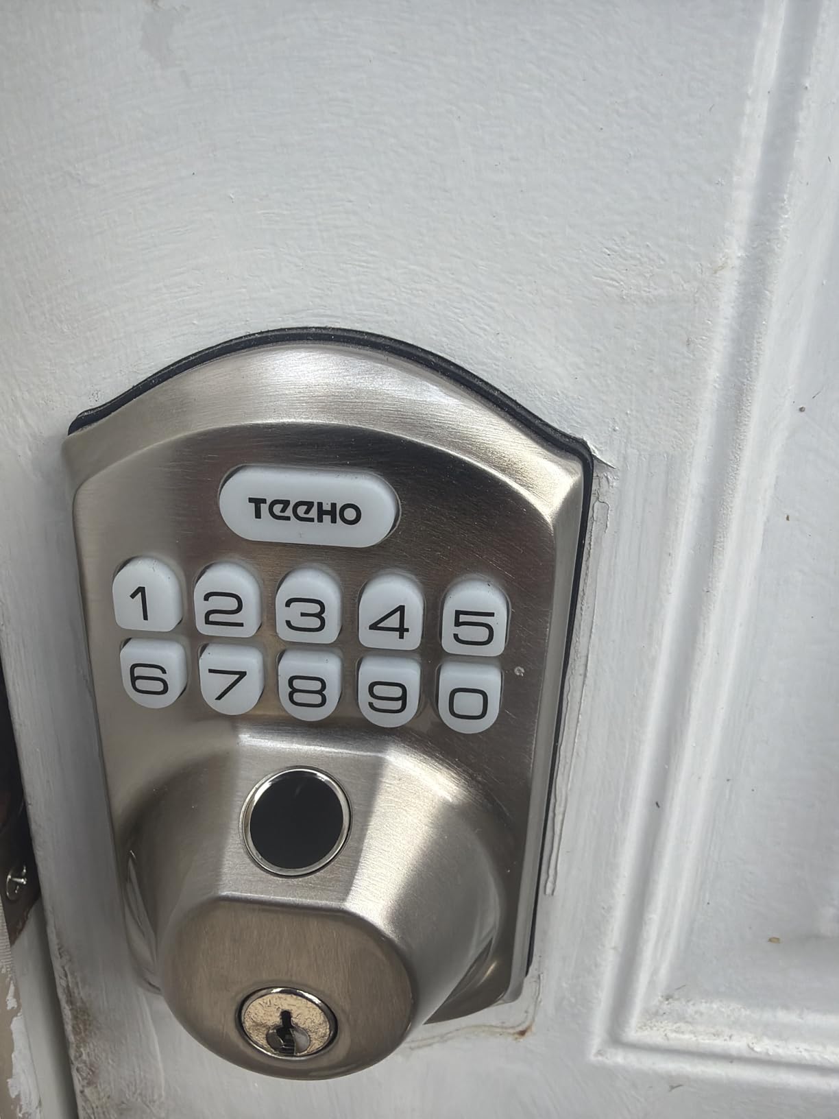 TEEHO TE012W WiFi Smart Lock, Fingerprint Door Lock with Built-in Wi-Fi, Keyless Entry Keypad Smart Deadbolt, App Remote Control, Alexa Compatible, IP55 Waterproof for Front Door - Satin Nickel customer photo 1