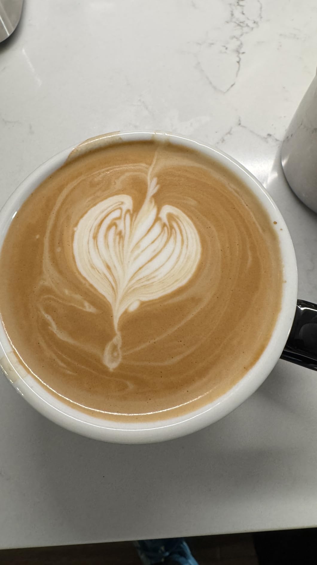 Ninja Luxe Café Pro Series, Espresso Machine, Drip Coffee, Cold Brew, Hot Water, Integrated Tamper, Built-in Grinder, Hands-Free Frother for Cappuccinos, Lattes, Americanos, Dairy or Non-Dairy, ES701 customer photo 2