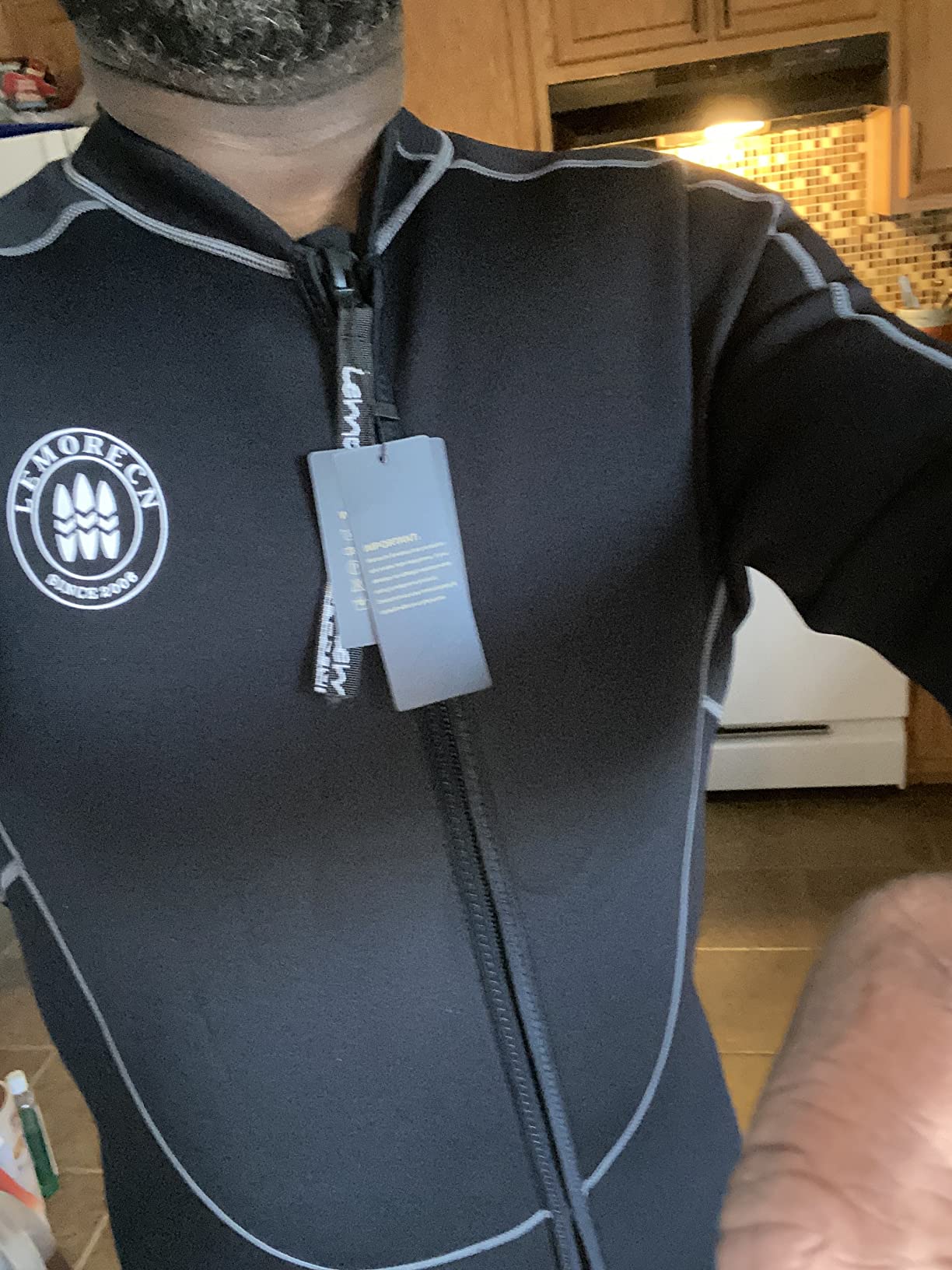 Lemorecn Men's Wetsuit 3/2mm and 5/4mm,Full Wetsuits for Men,Men's 3mm Full Wetsuit Front Zip for Diving Snorkeling Surfing Swimming customer photo 2