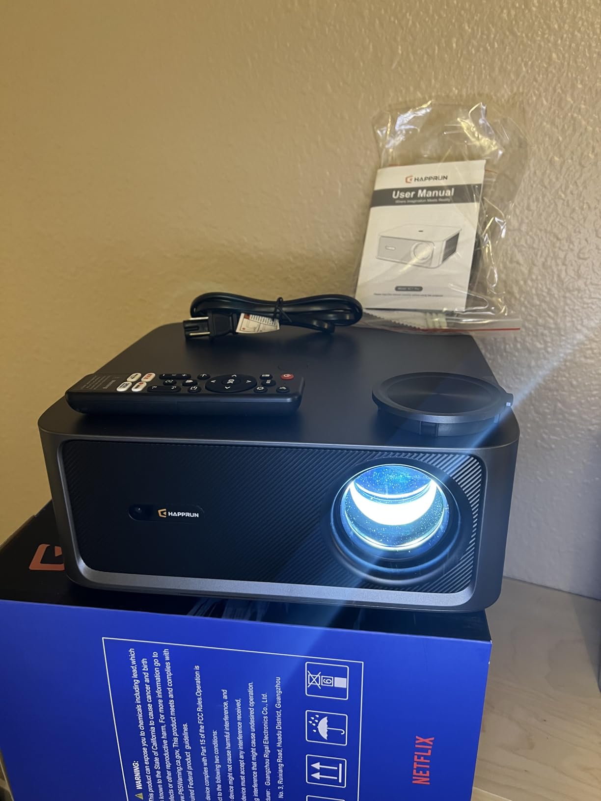 HAPPRUN 2500 ANSI Lumens Outdoor Projector with Built-in Streaming Apps, 4K Decoding Resolution, Dolby Audio, WiFi 6 and Bluetooth 5.2 for Indoor and Outdoor Home Theater customer photo 2
