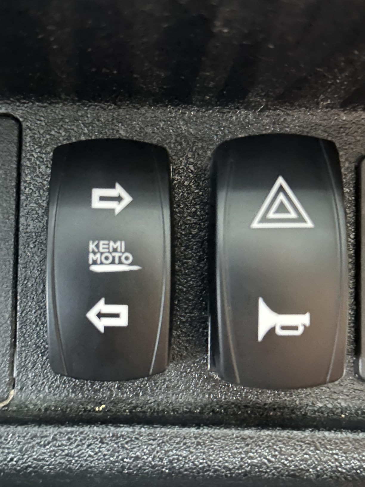 KEMIMOTO UTV Turn Signal Kit with 110D Horn and License Plate Holder with Light, Pre-Wired, Plug and Play UTV ATV Blinker with Rocker Switch Compatible with Polaris, Can-Am, Teryx, CFMOTO customer photo 1