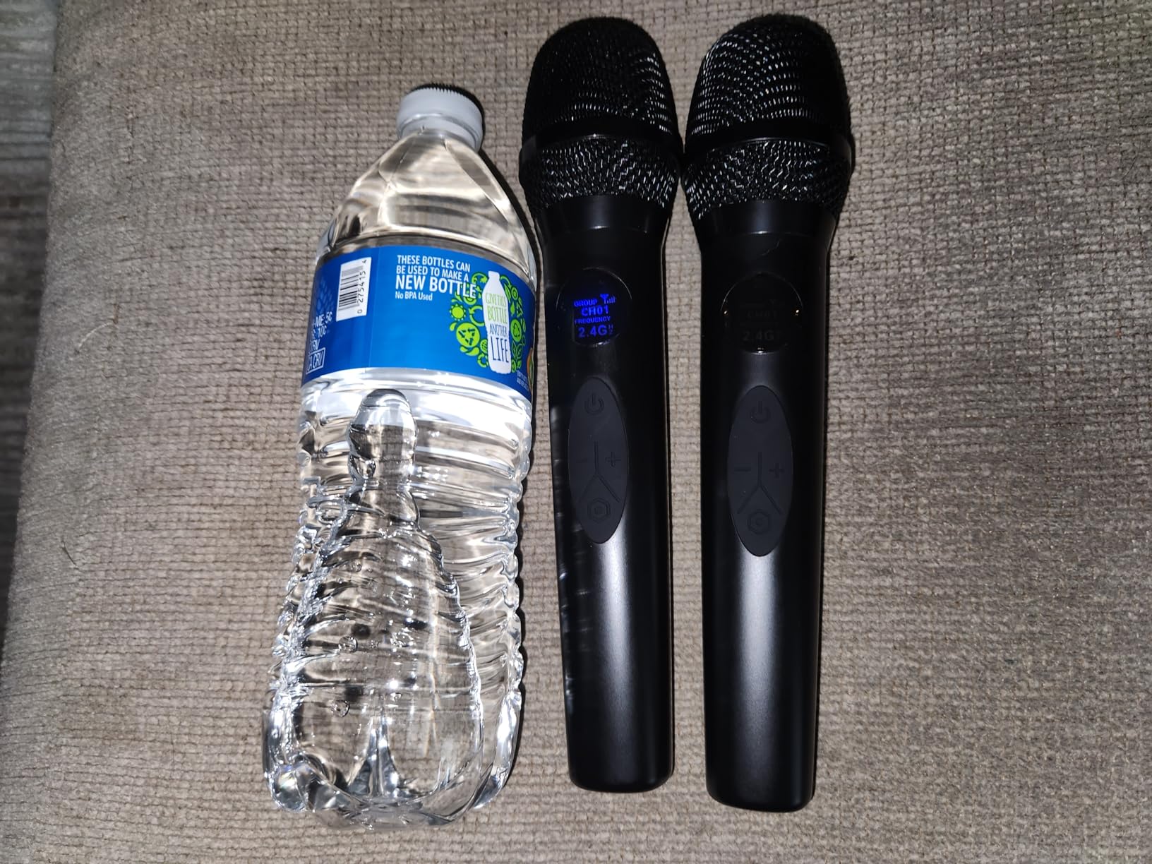 Karaoke Soundbar with Subwoofer for TV: Sound Bar with 2 Wireless Microphones - Home Theater Surround Sound System - Bluetooth Speaker with Remote Supports HDMI ARC/Optical/AUX/USB for TV/PC customer photo 2