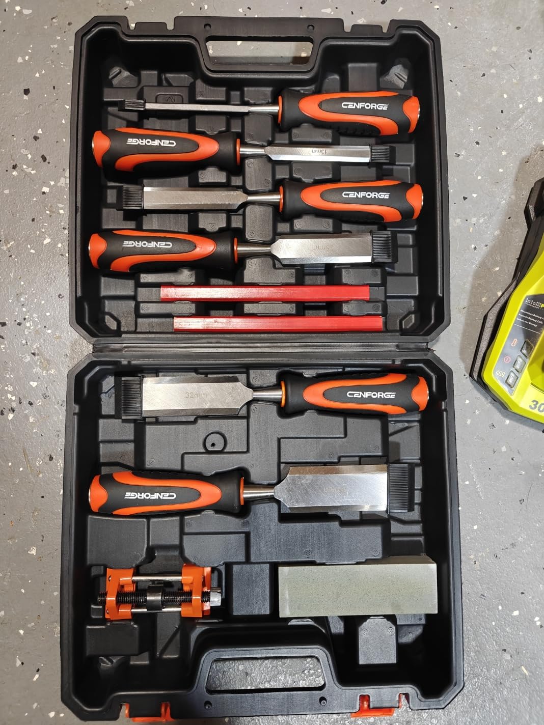 10-Piece Wood Chisel Set for Woodworking - Professional Cr-V Steel Bevel Edge Chisels (1/4